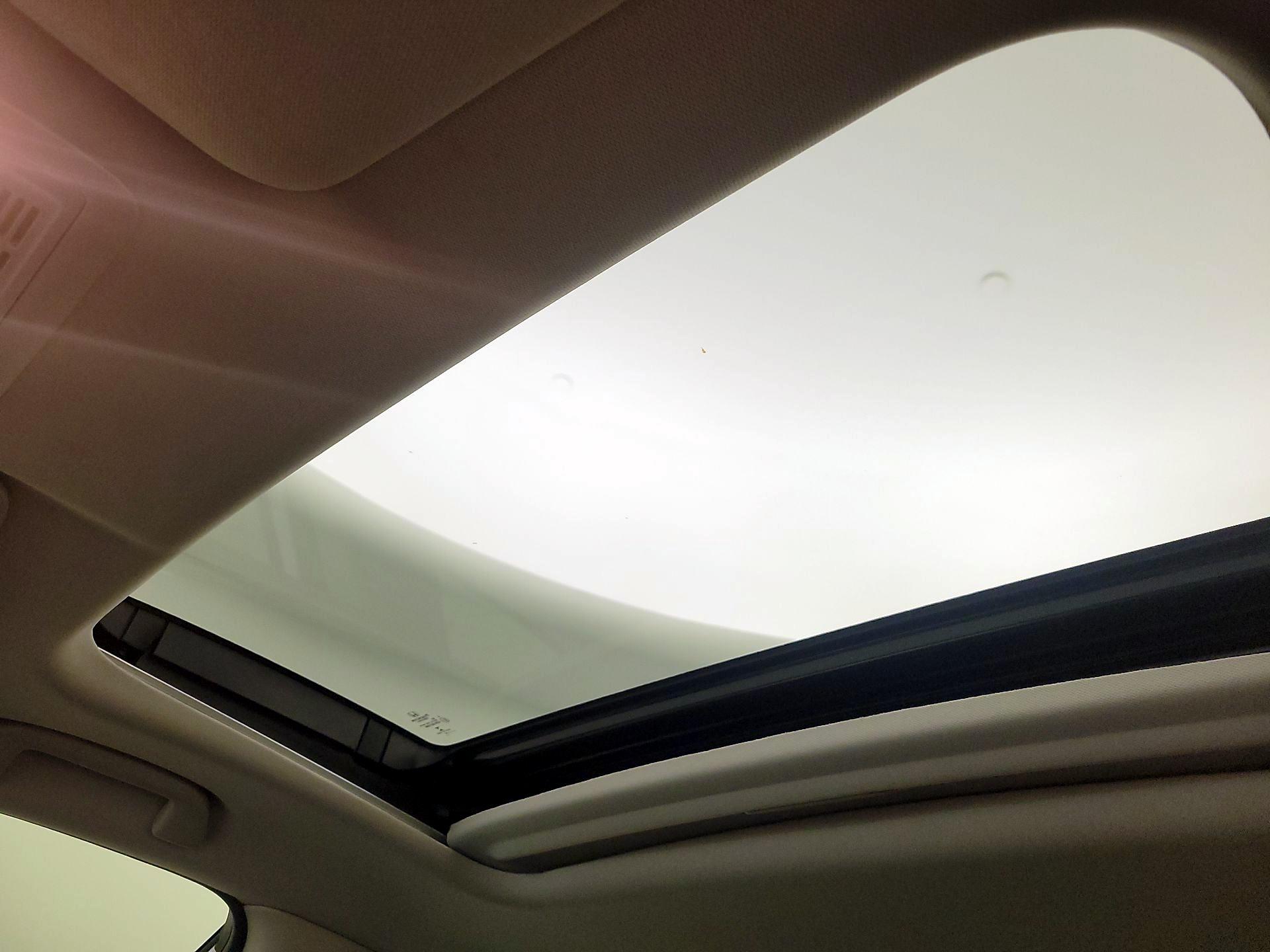 Thumbnail: 2020 Honda Insight - 20