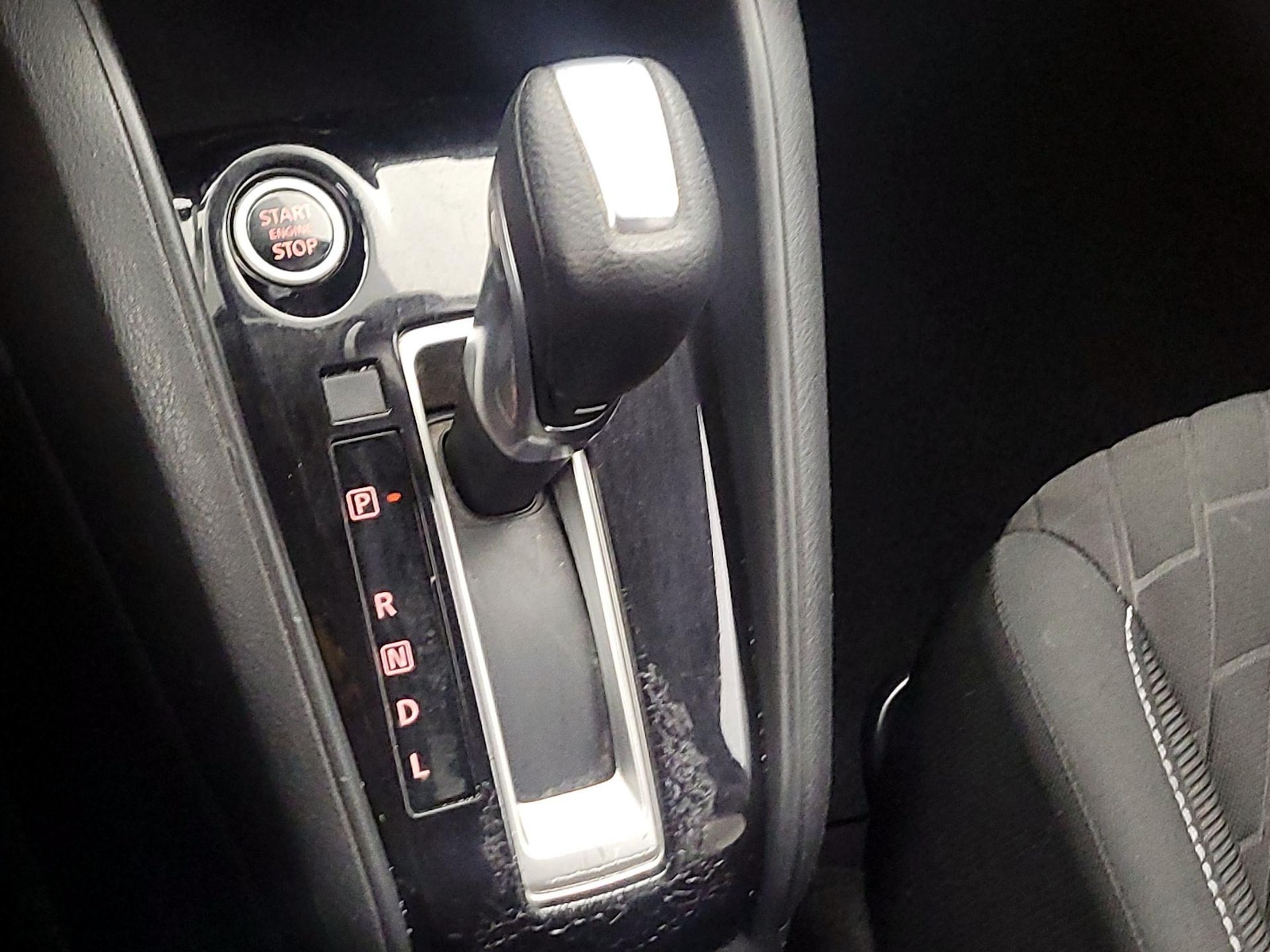 2021 Nissan Kicks S - Photo 18