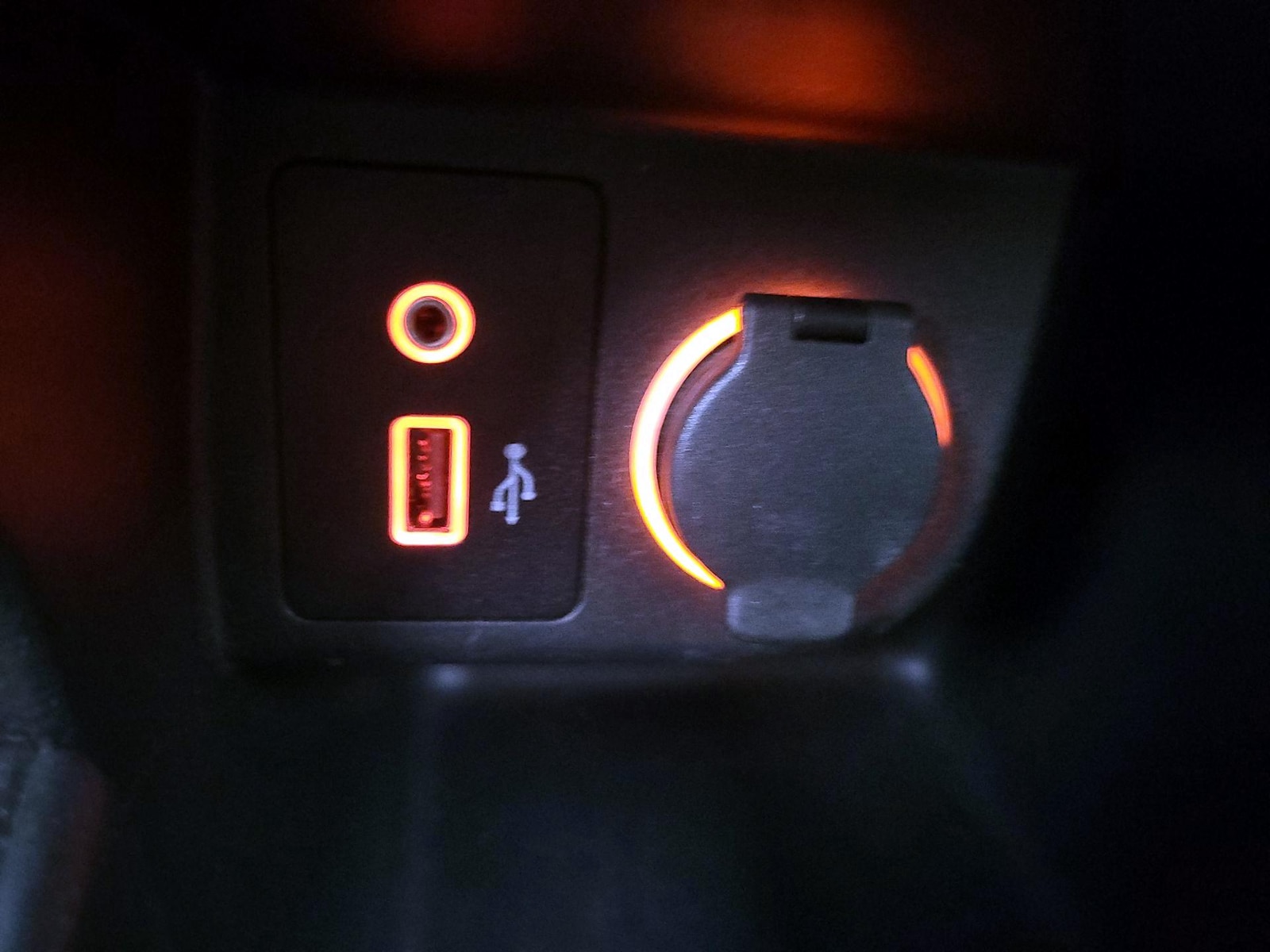 2021 Nissan Kicks S - Photo 19