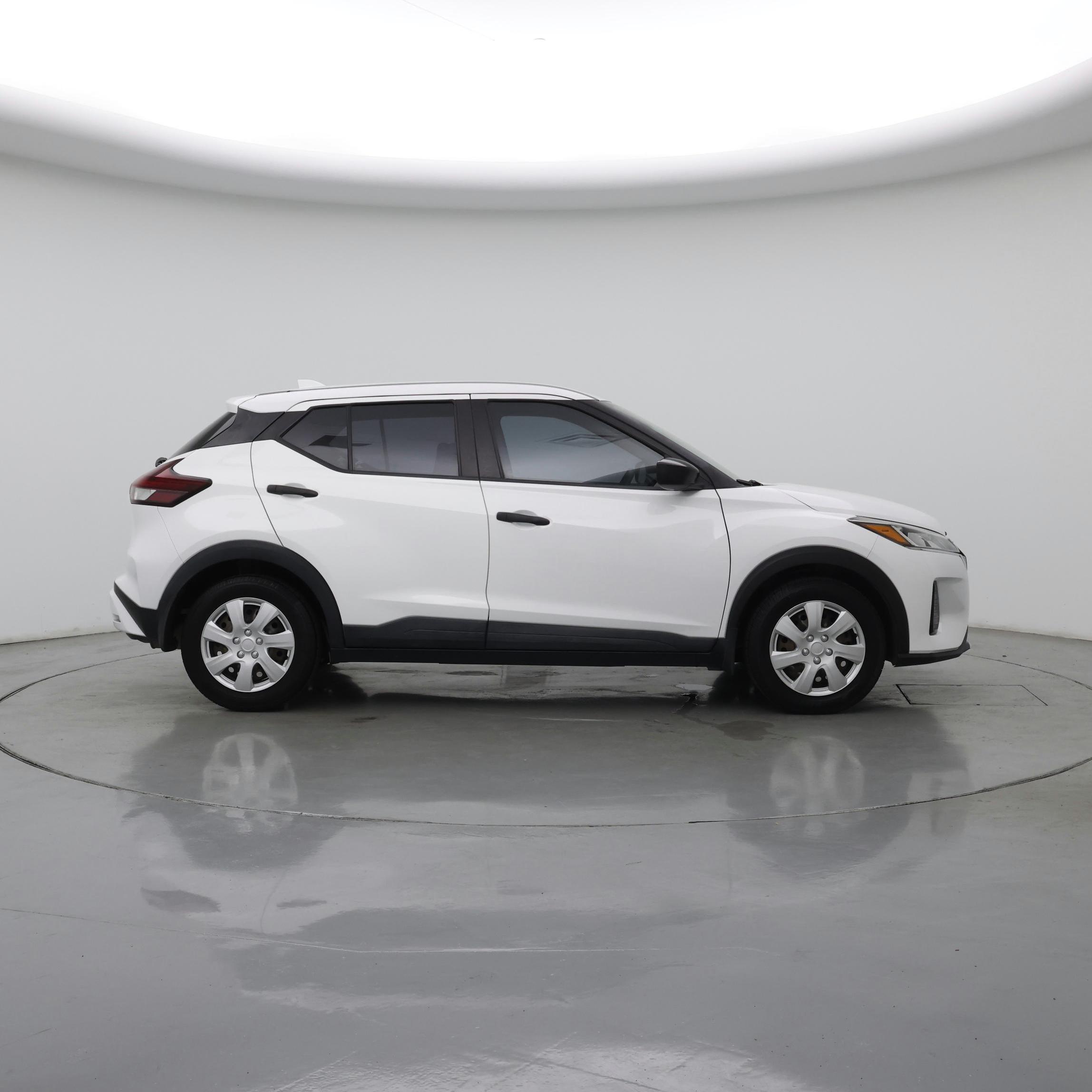 Thumbnail: 2021 Nissan Kicks - 7
