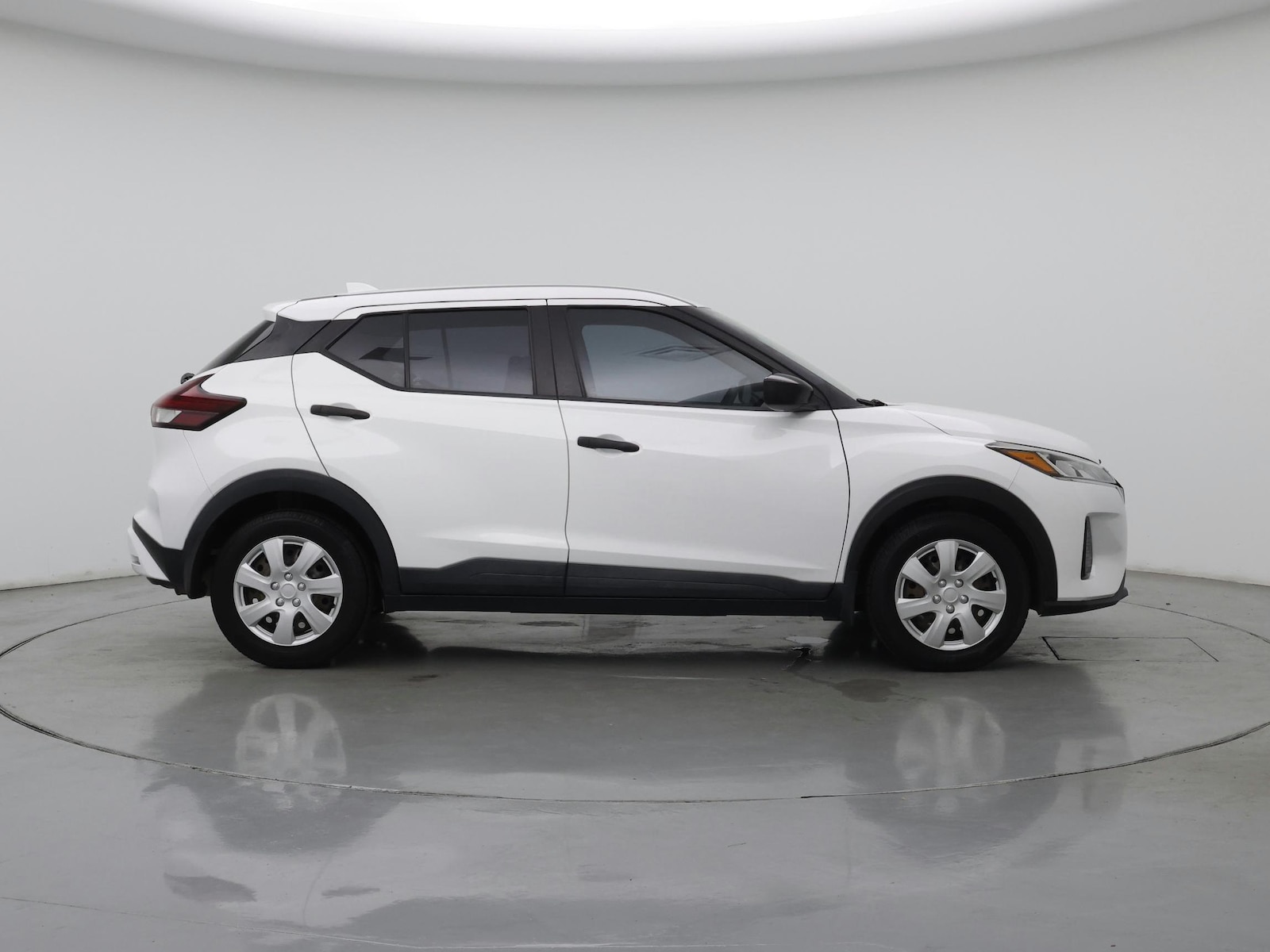 2021 Nissan Kicks S - Photo 8