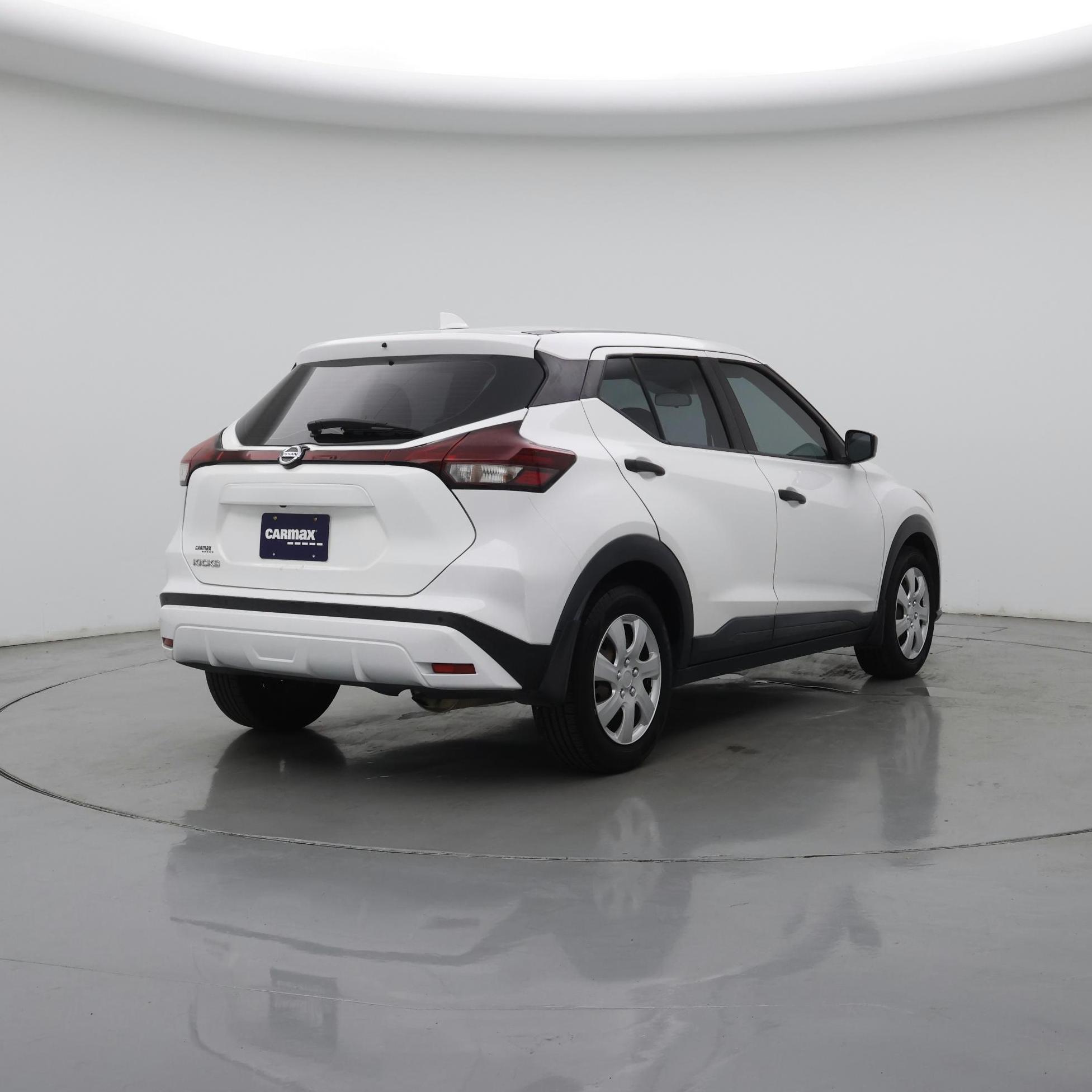 Thumbnail: 2021 Nissan Kicks - 8