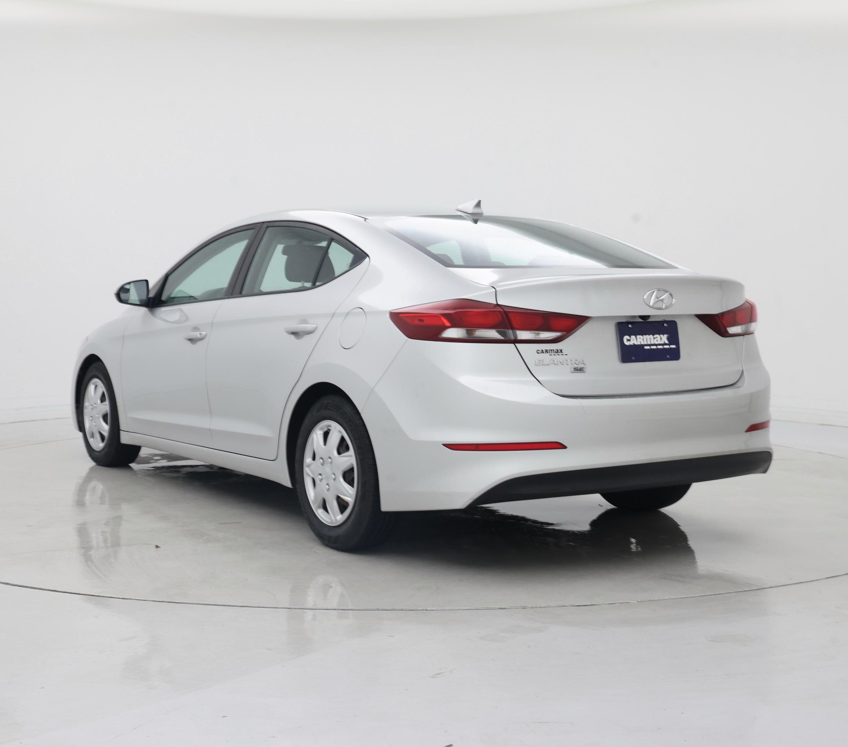 Thumbnail: 2018 Hyundai Elantra - 2