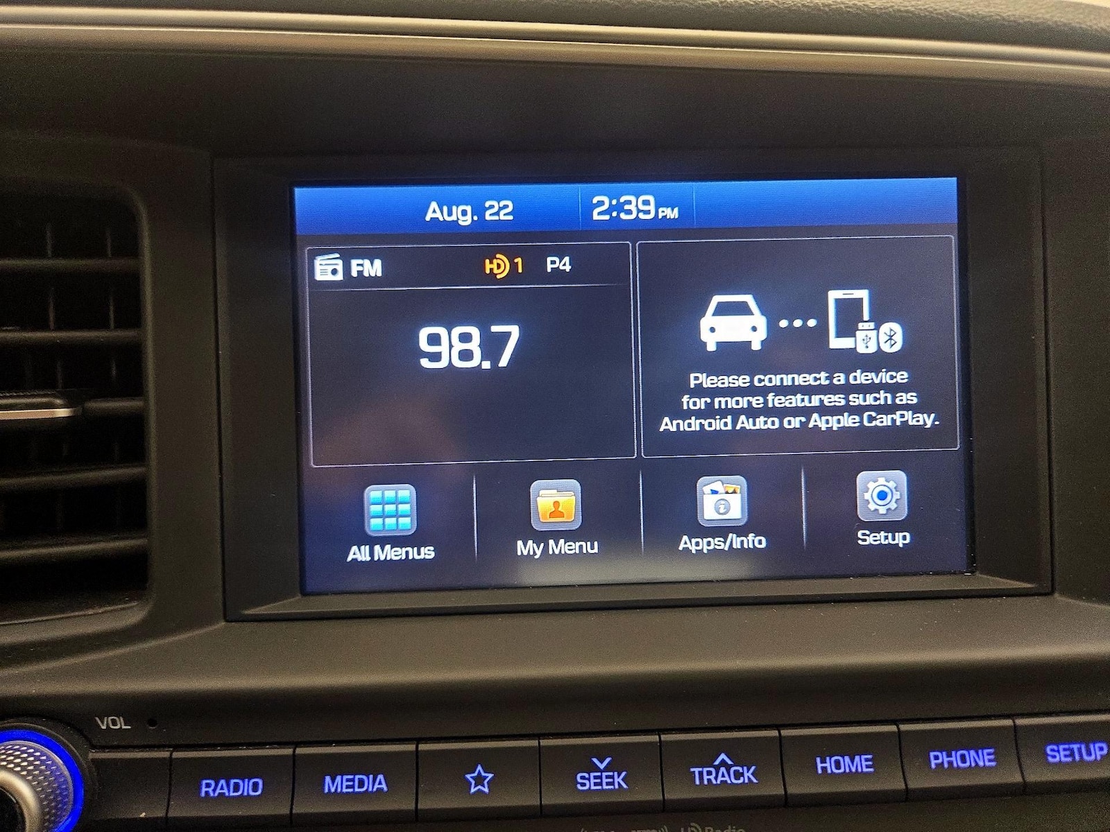 2020 Hyundai Elantra SEL - Photo 16