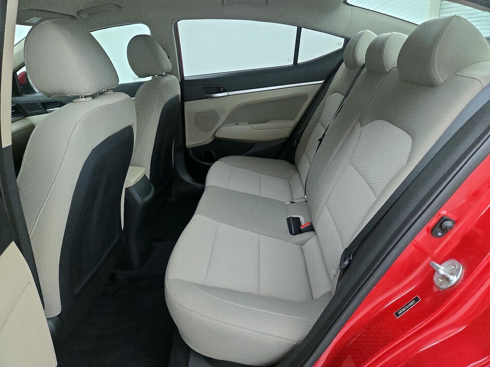 2020 Hyundai Elantra SEL - Photo 20