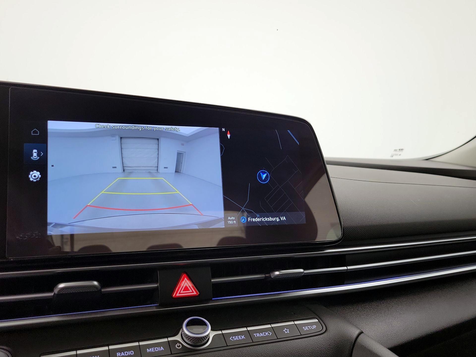 Thumbnail: 2024 Hyundai Elantra - 15