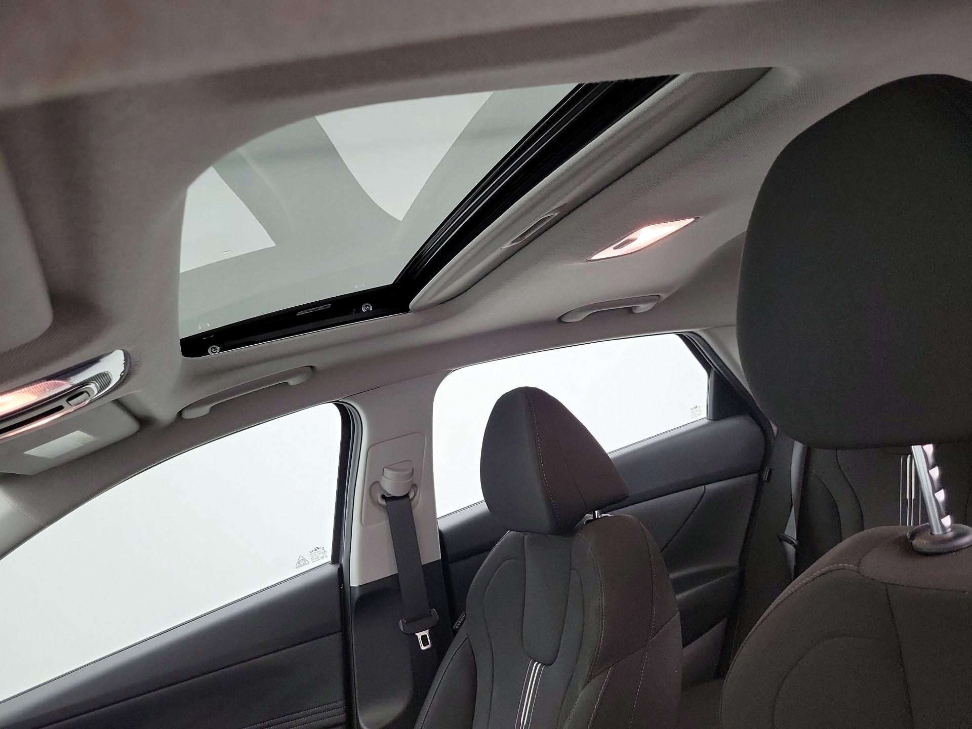 Thumbnail: 2024 Hyundai Elantra - 20