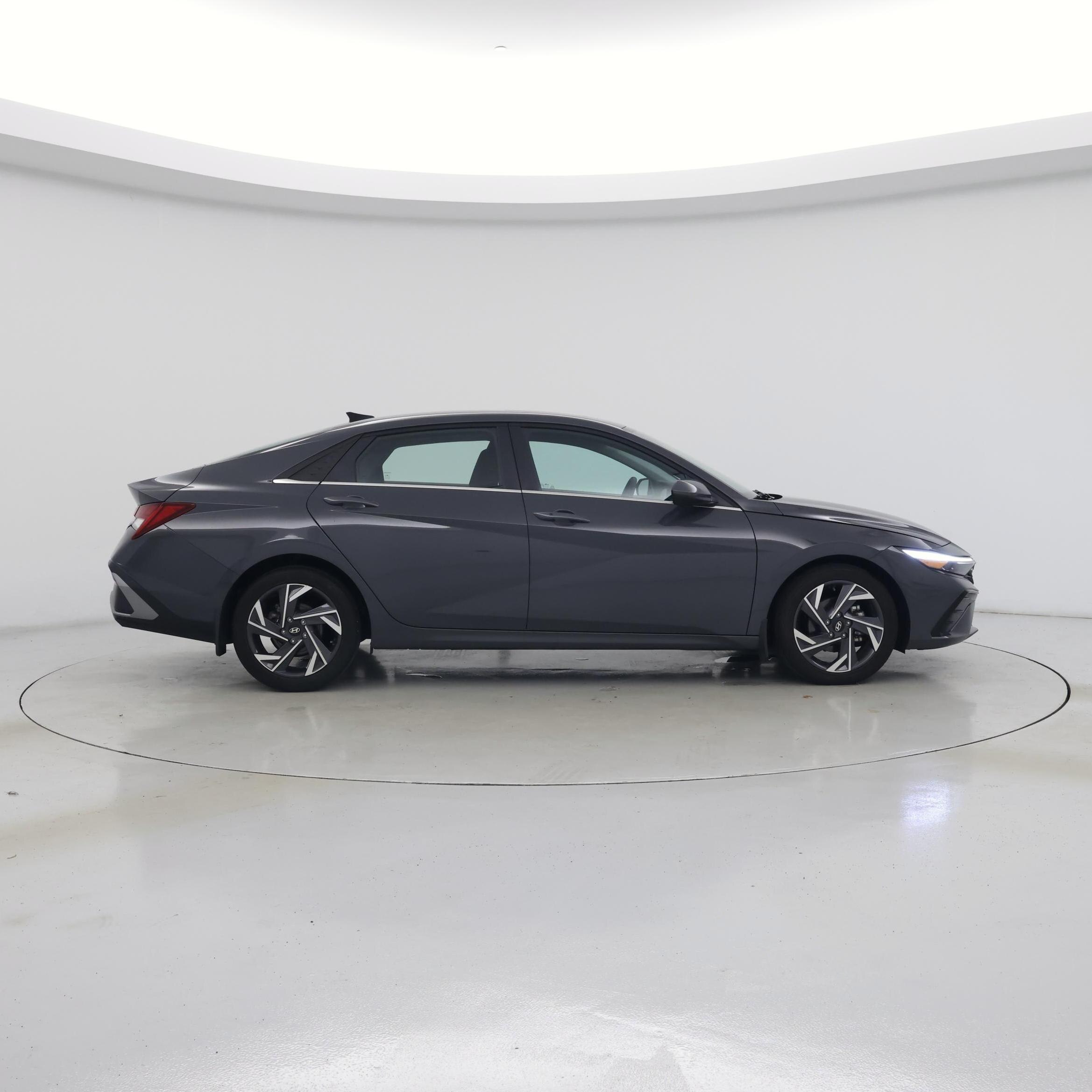 Thumbnail: 2024 Hyundai Elantra - 7