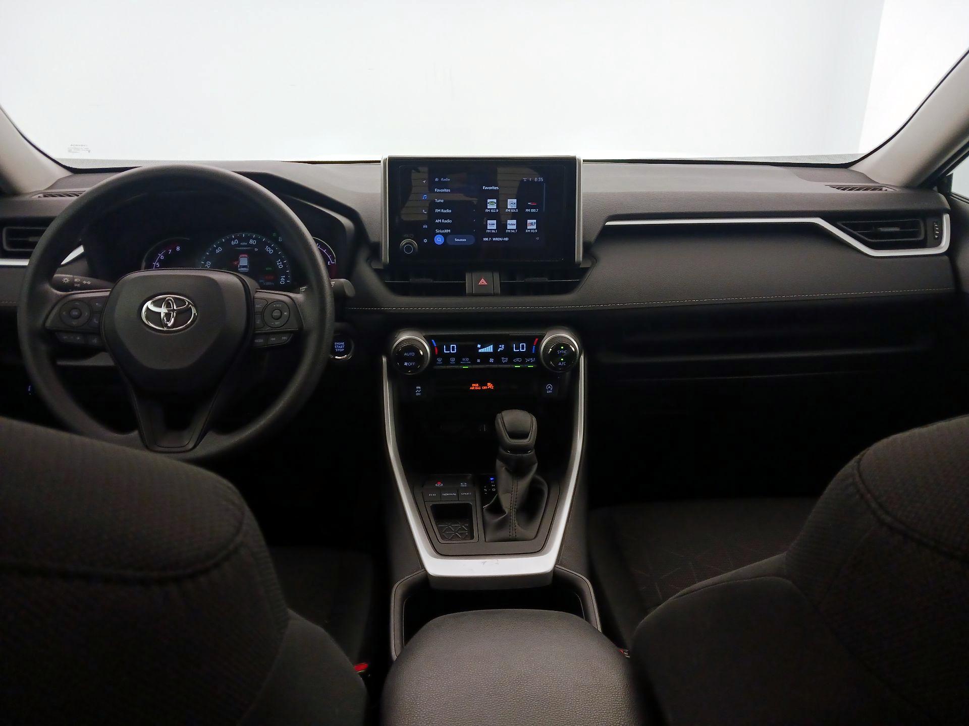 Thumbnail: 2025 Toyota RAV4 - 9
