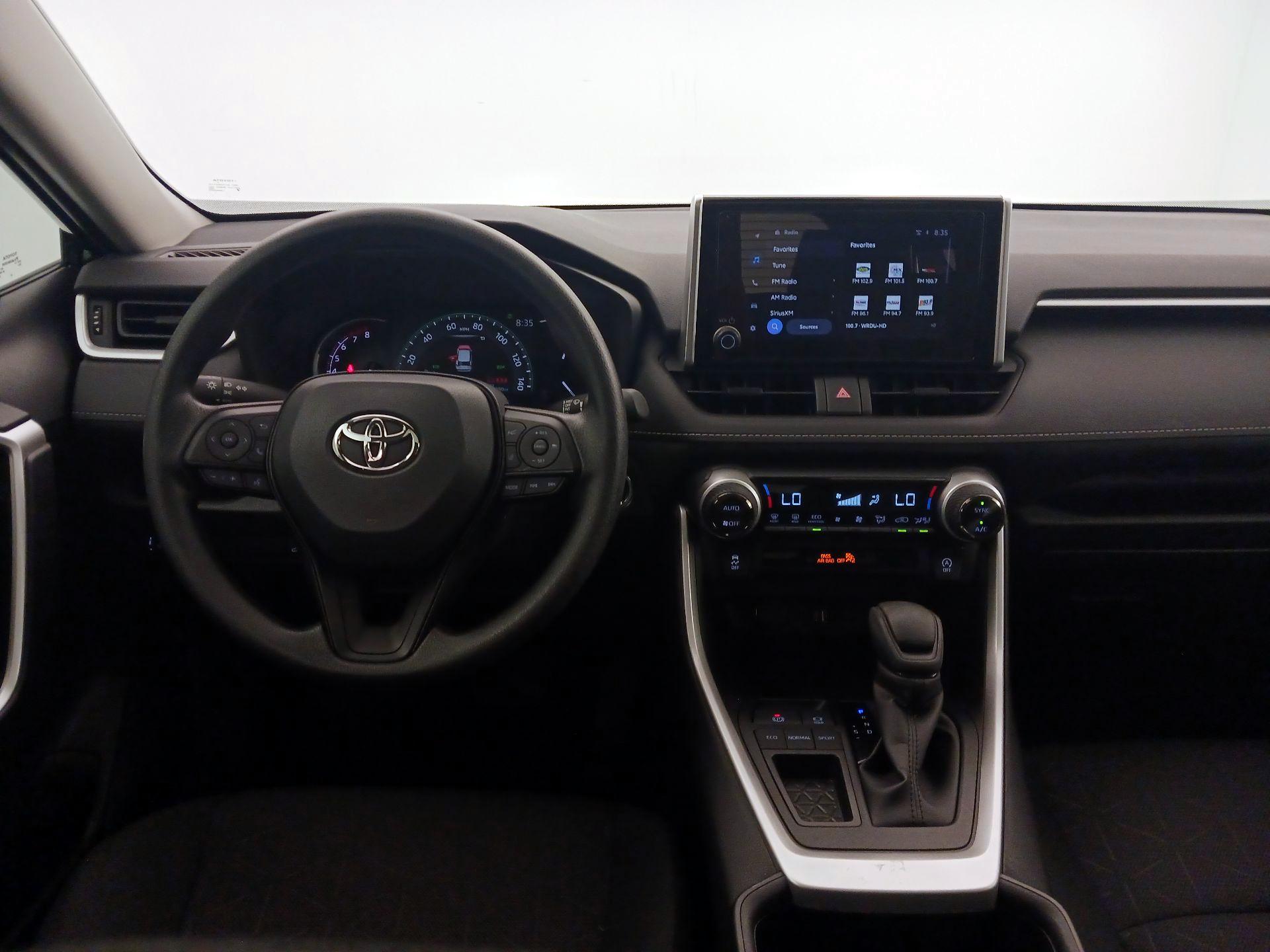 Thumbnail: 2025 Toyota RAV4 - 10