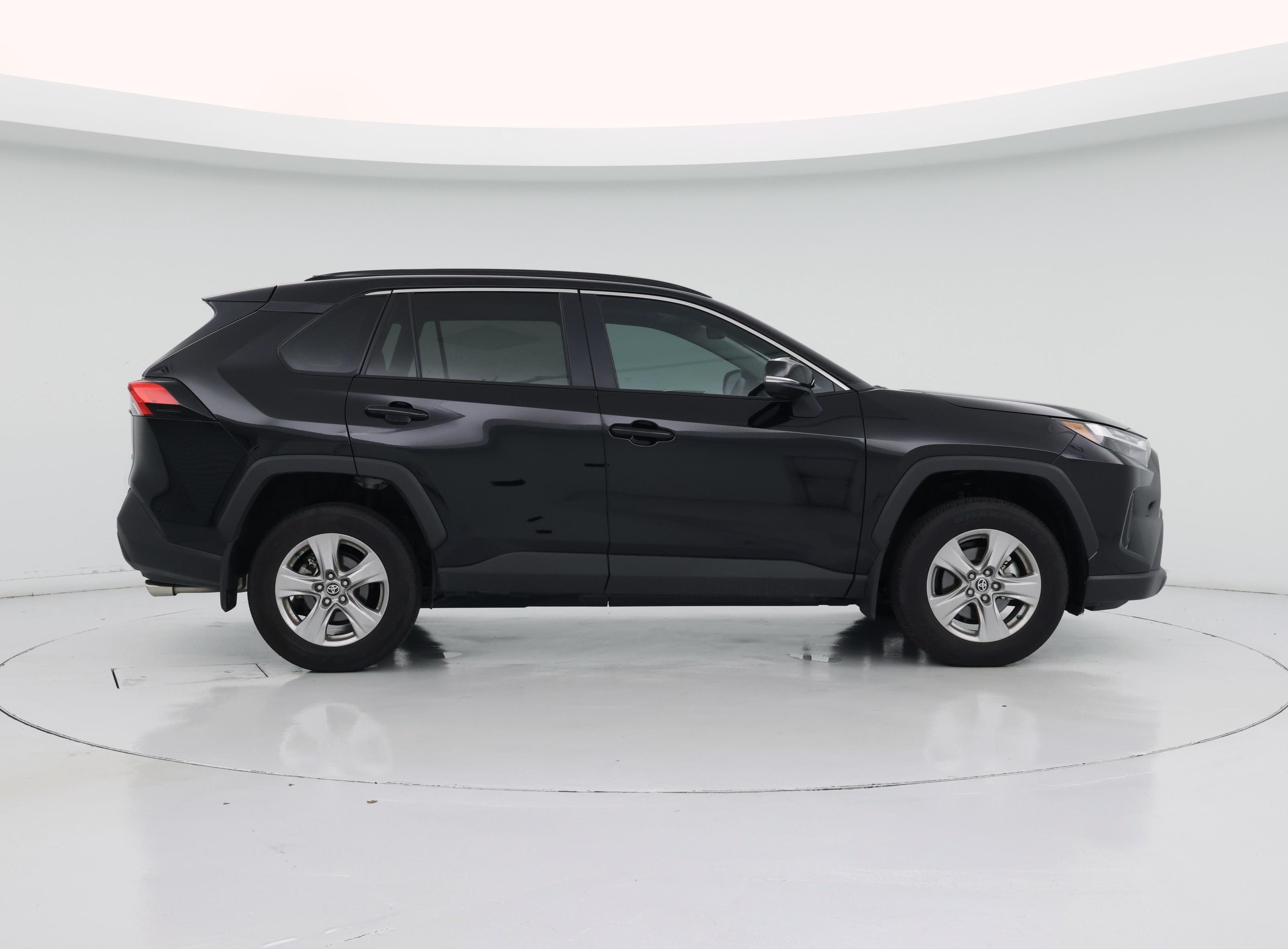 Thumbnail: 2025 Toyota RAV4 - 7