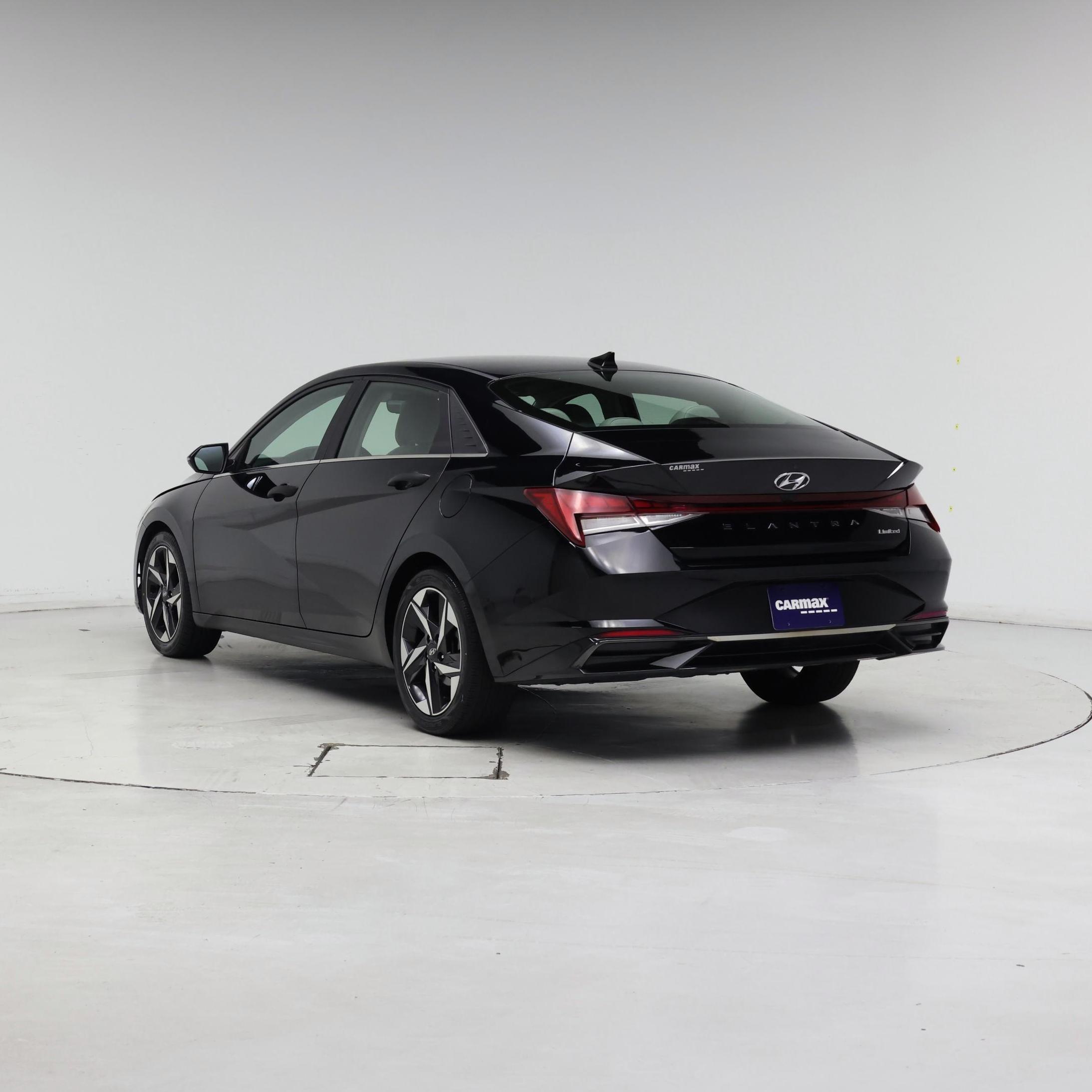Thumbnail: 2021 Hyundai Elantra - 2