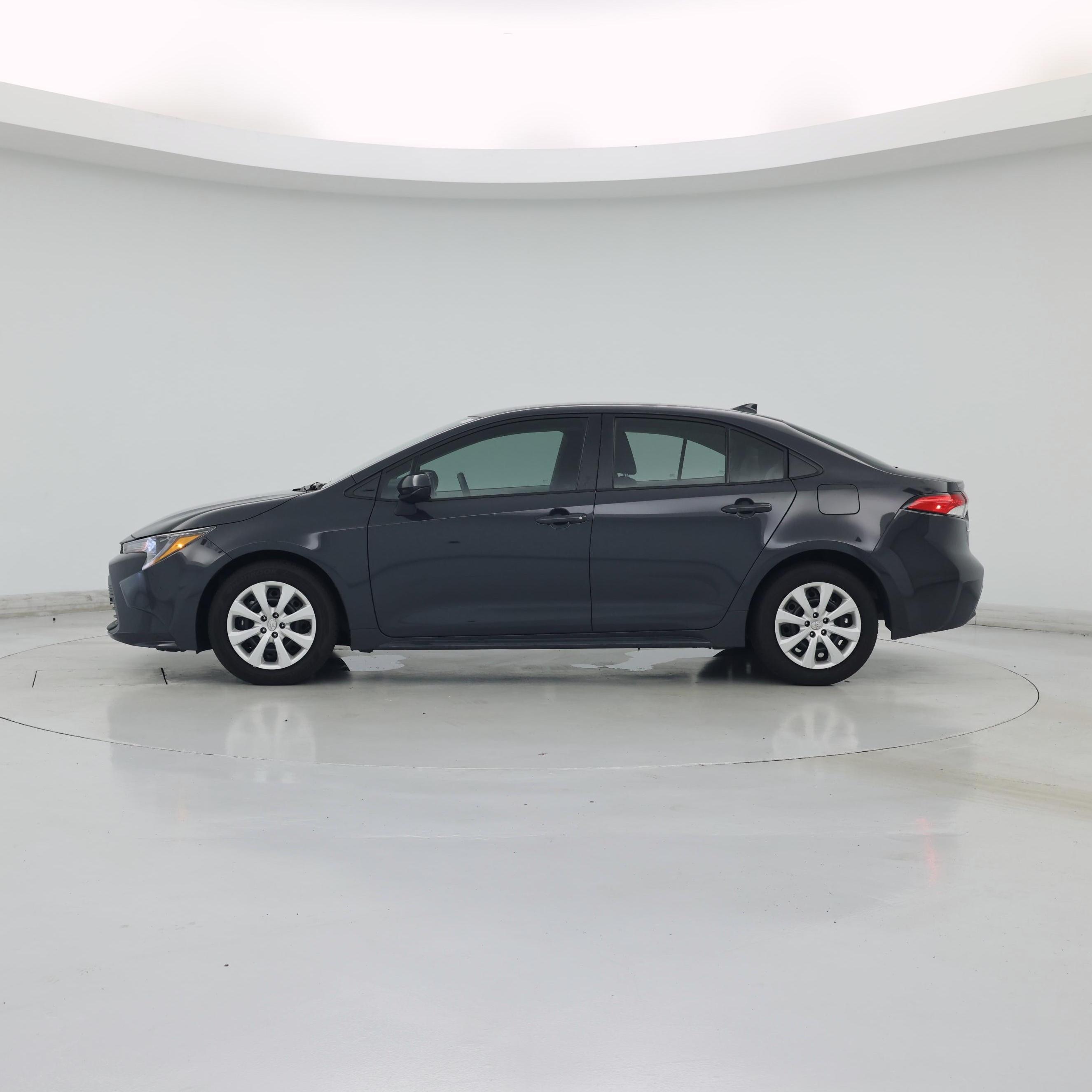 Thumbnail: 2026 Toyota Corolla - 3
