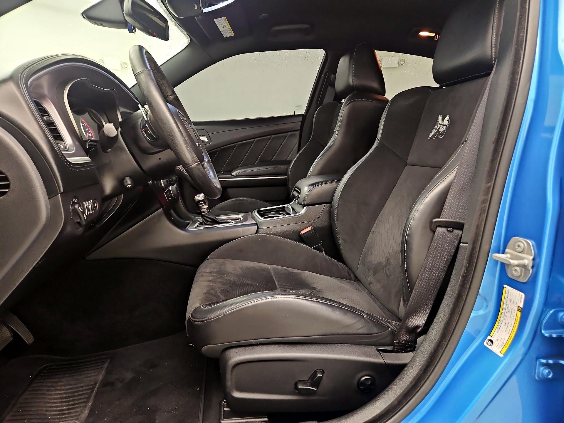 Thumbnail: 2019 Dodge Charger - 11