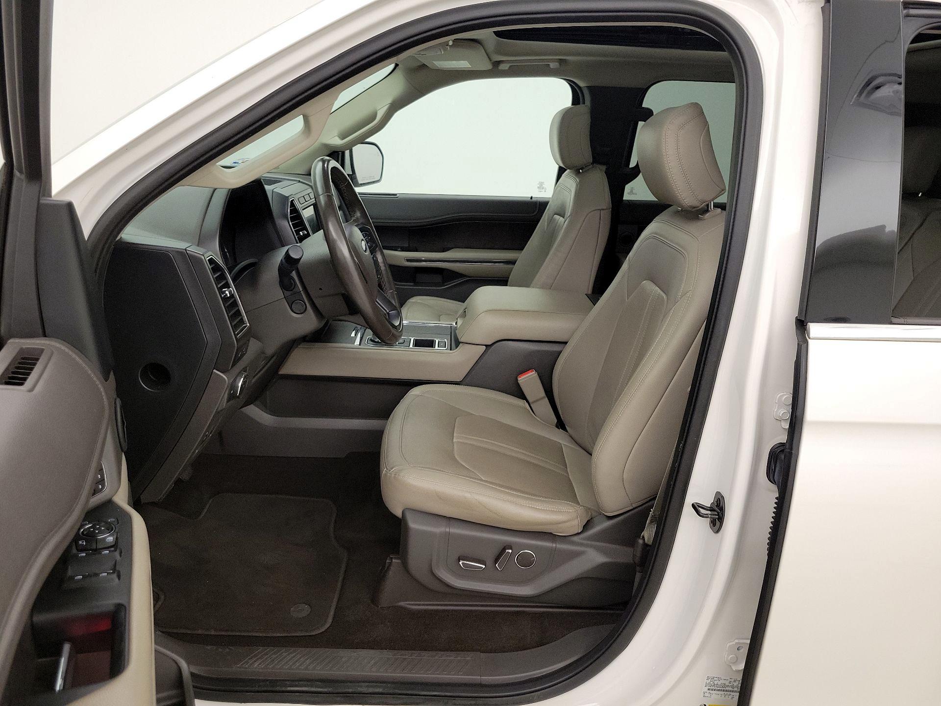 Thumbnail: 2019 Ford Expedition - 11