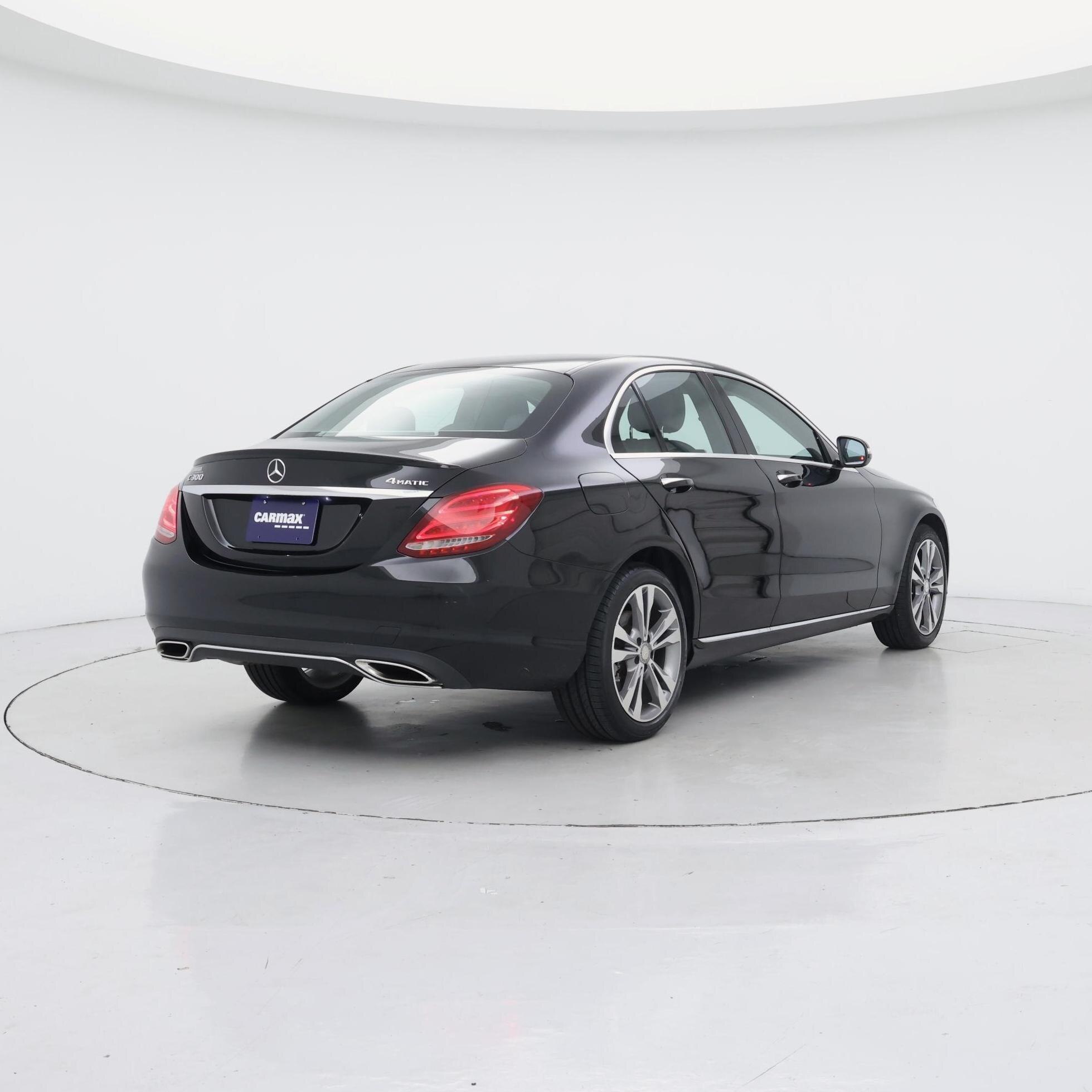 Thumbnail: 2015 Mercedes-Benz C-Class - 8
