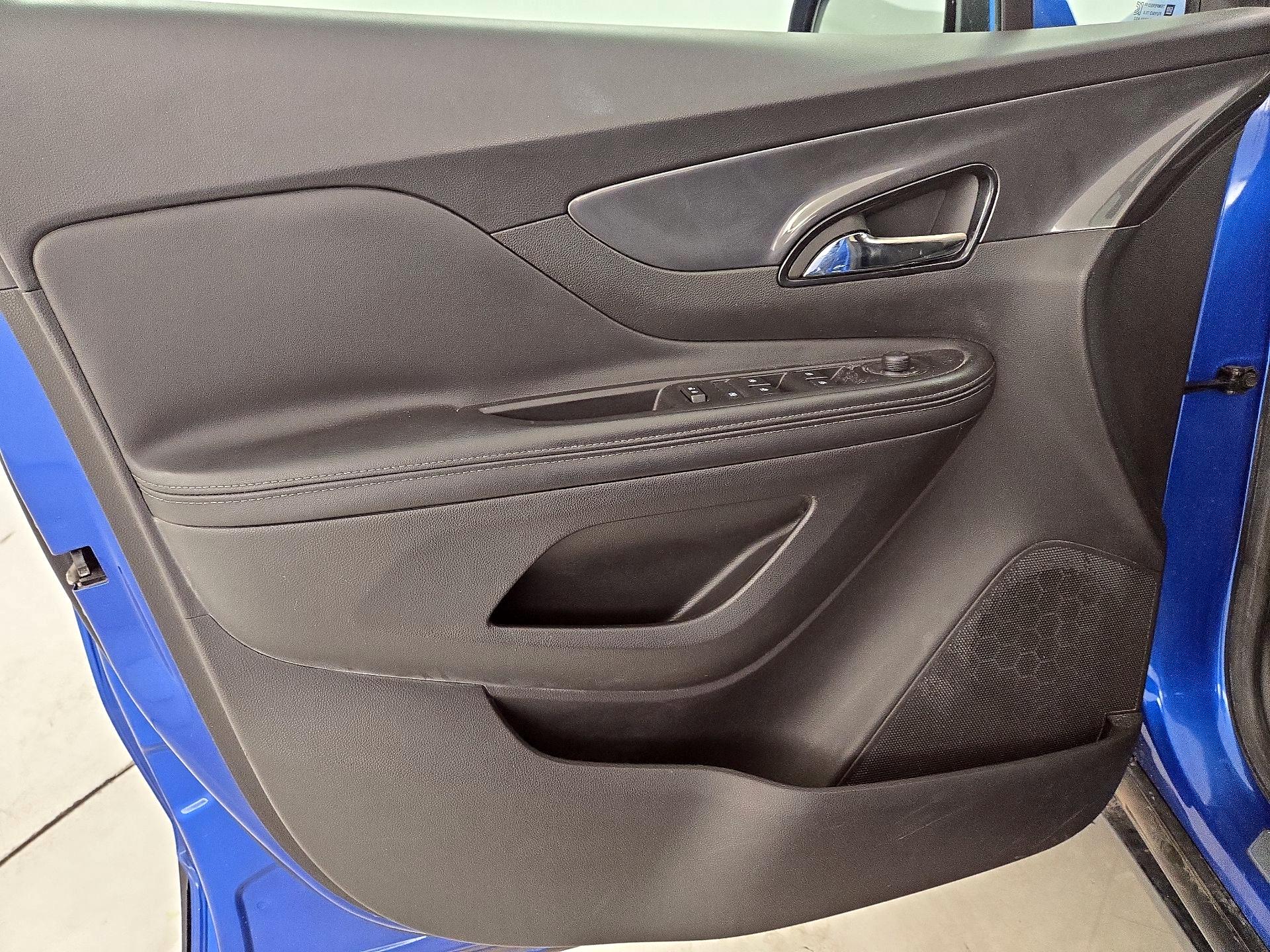 Thumbnail: 2018 Buick Encore - 12