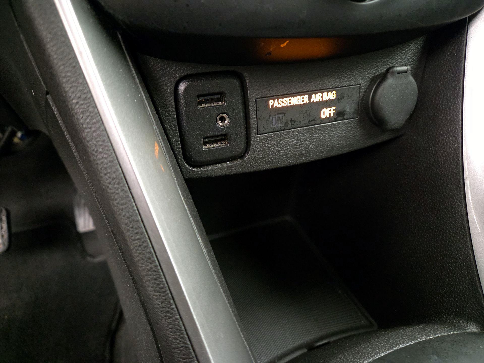 Thumbnail: 2018 Chevrolet Trax - 18