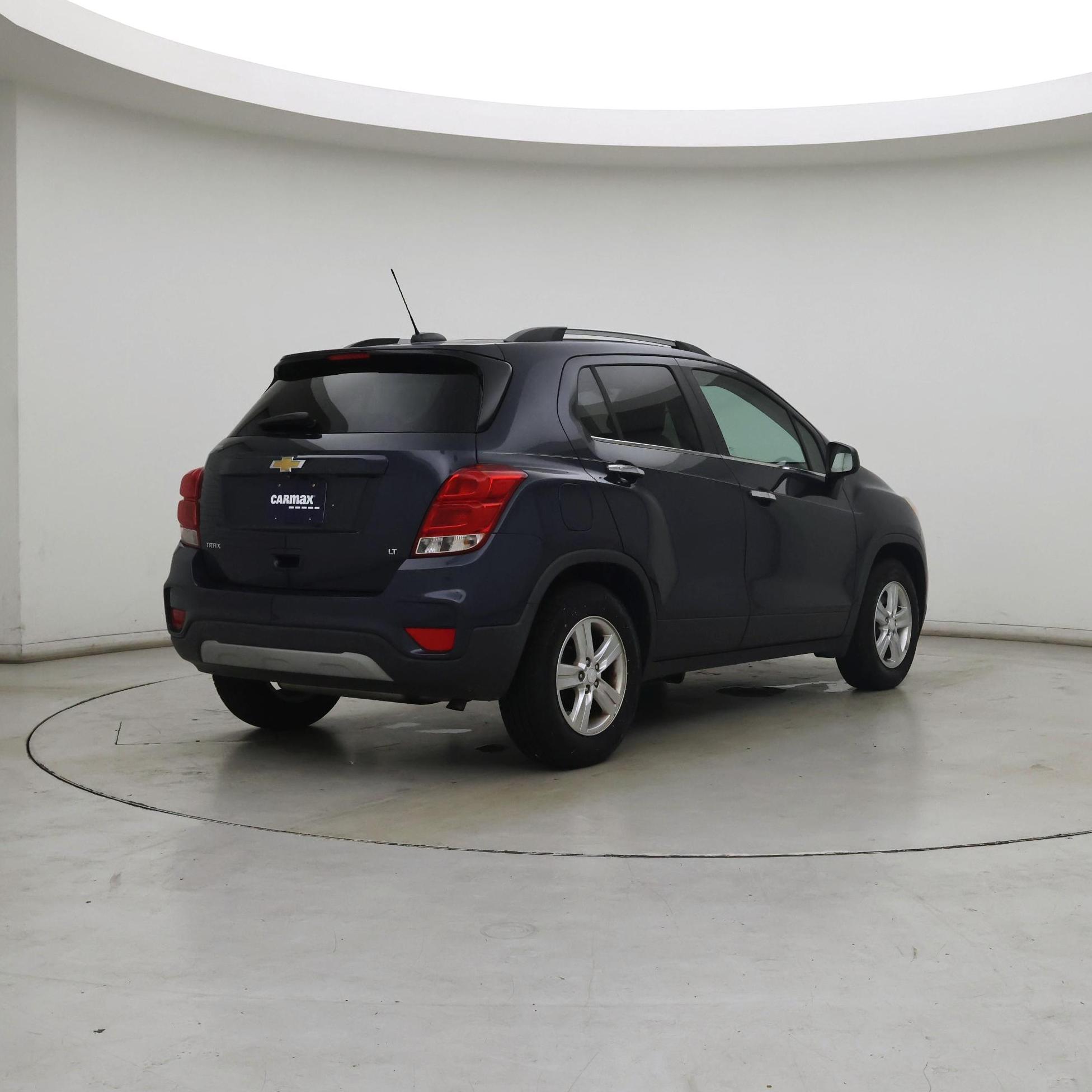 Thumbnail: 2018 Chevrolet Trax - 8