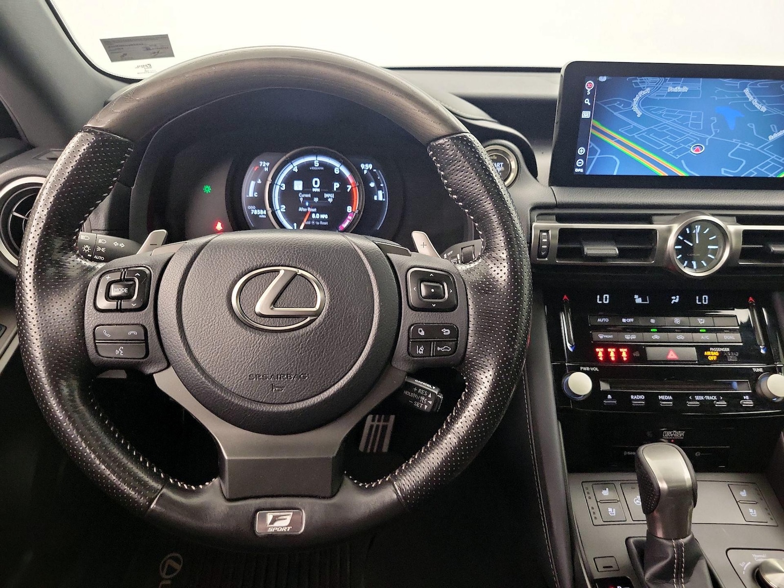 2022 Lexus IS 350 F SPORT - Photo 11