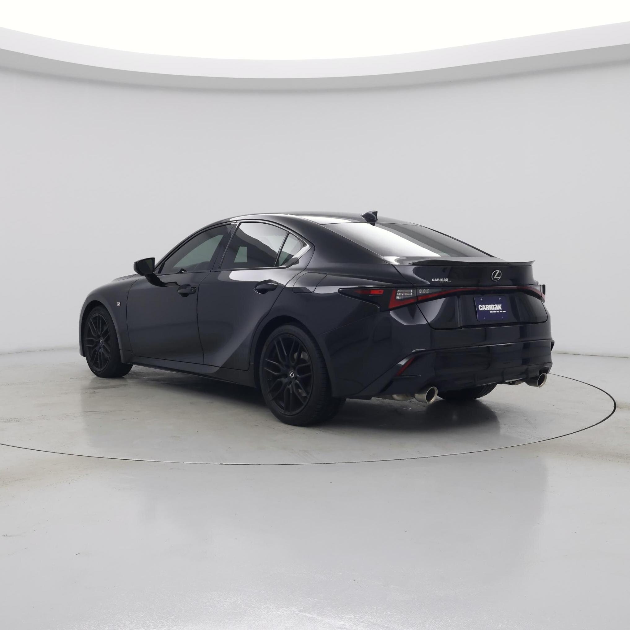 Thumbnail: 2022 Lexus IS - 2