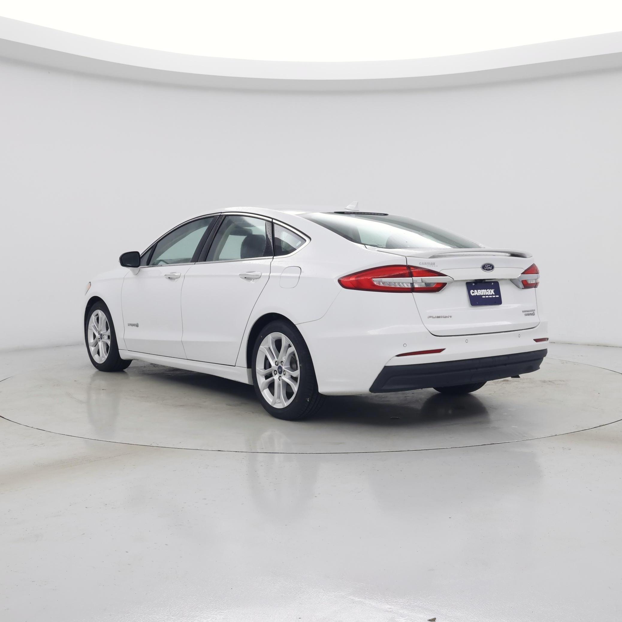 Thumbnail: 2019 Ford Fusion - 2