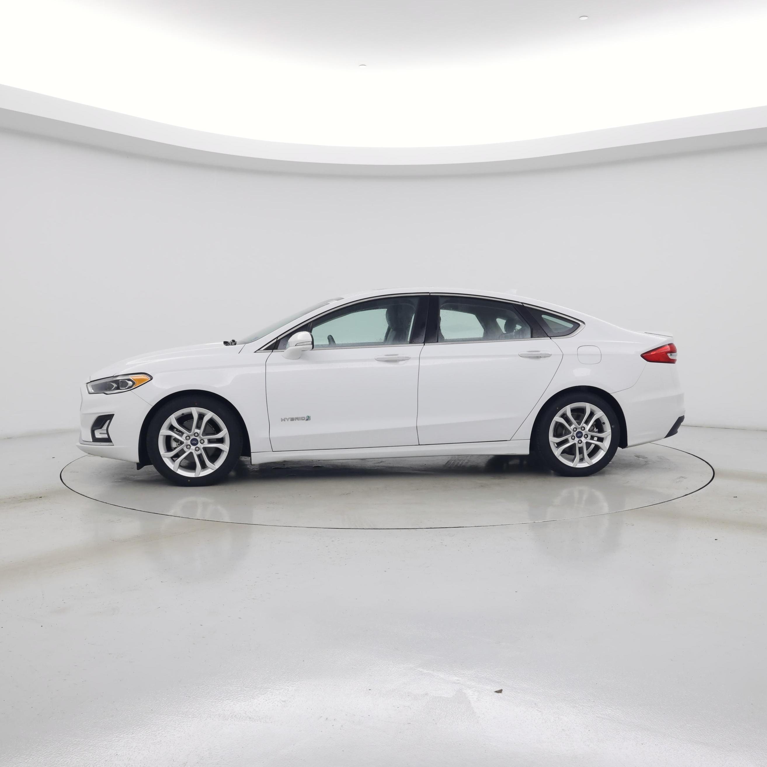 Thumbnail: 2019 Ford Fusion - 3