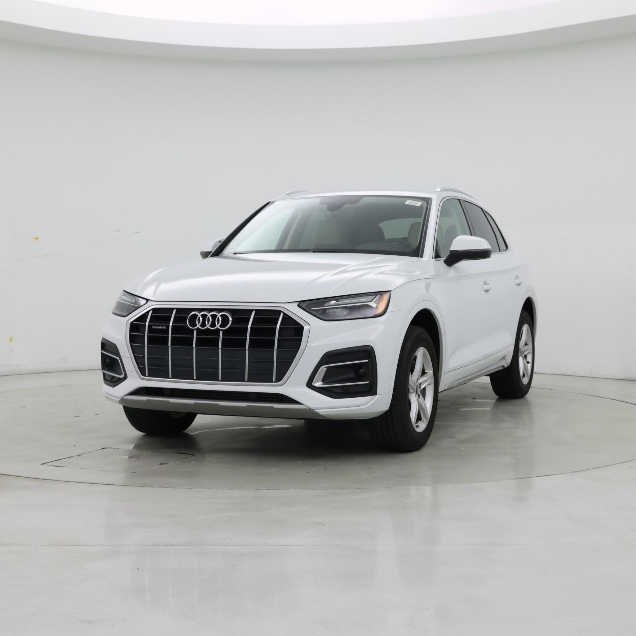 Thumbnail: 2021 Audi Q5 - 4
