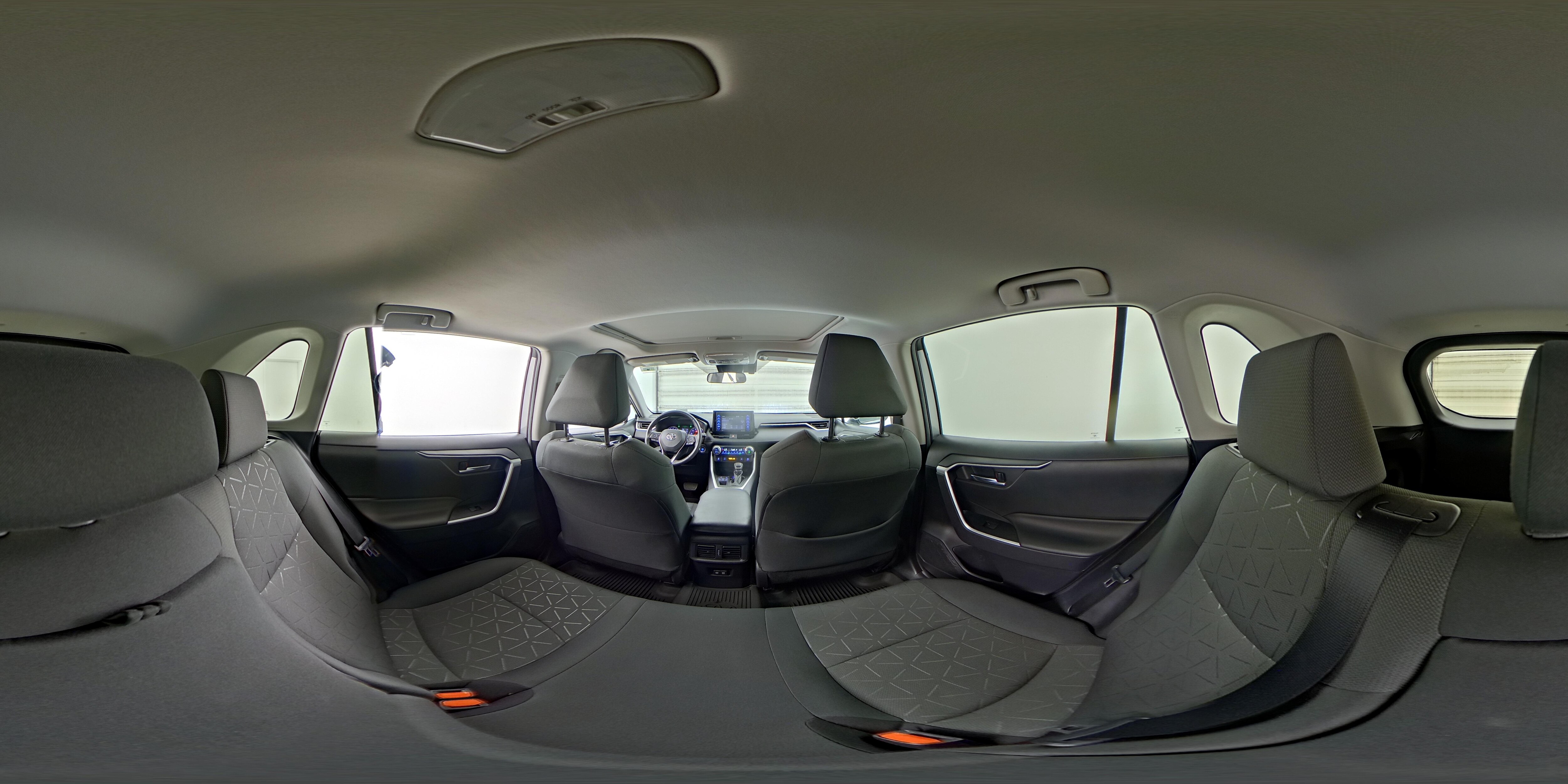 2021 Toyota RAV4 XLE - Photo 26