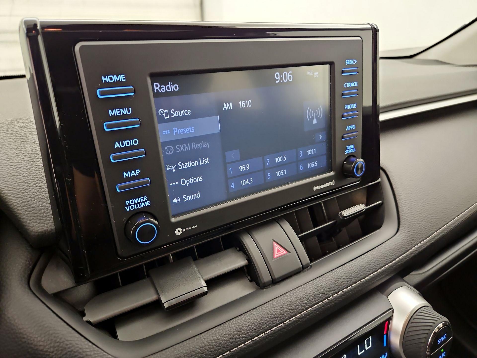 Thumbnail: 2021 Toyota RAV4 - 15