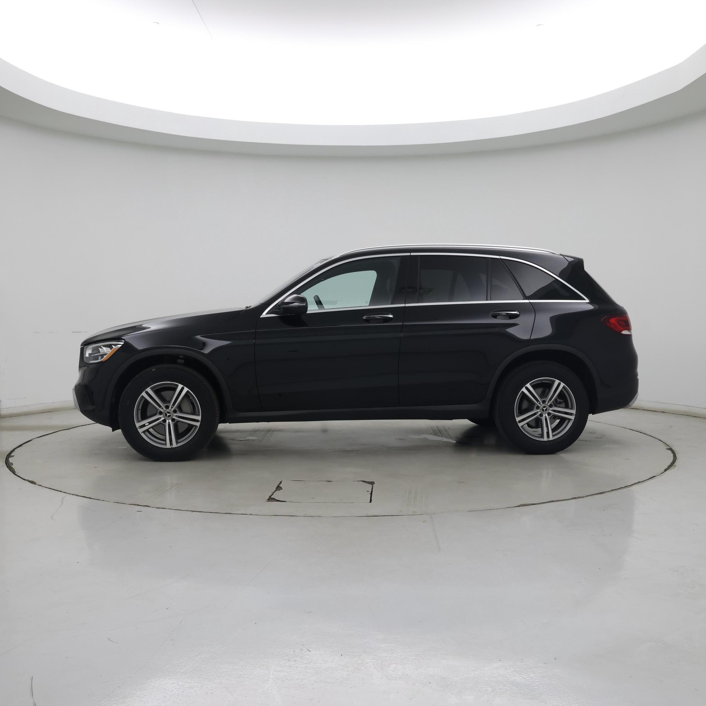 Thumbnail: 2021 Mercedes-Benz GLC - 3