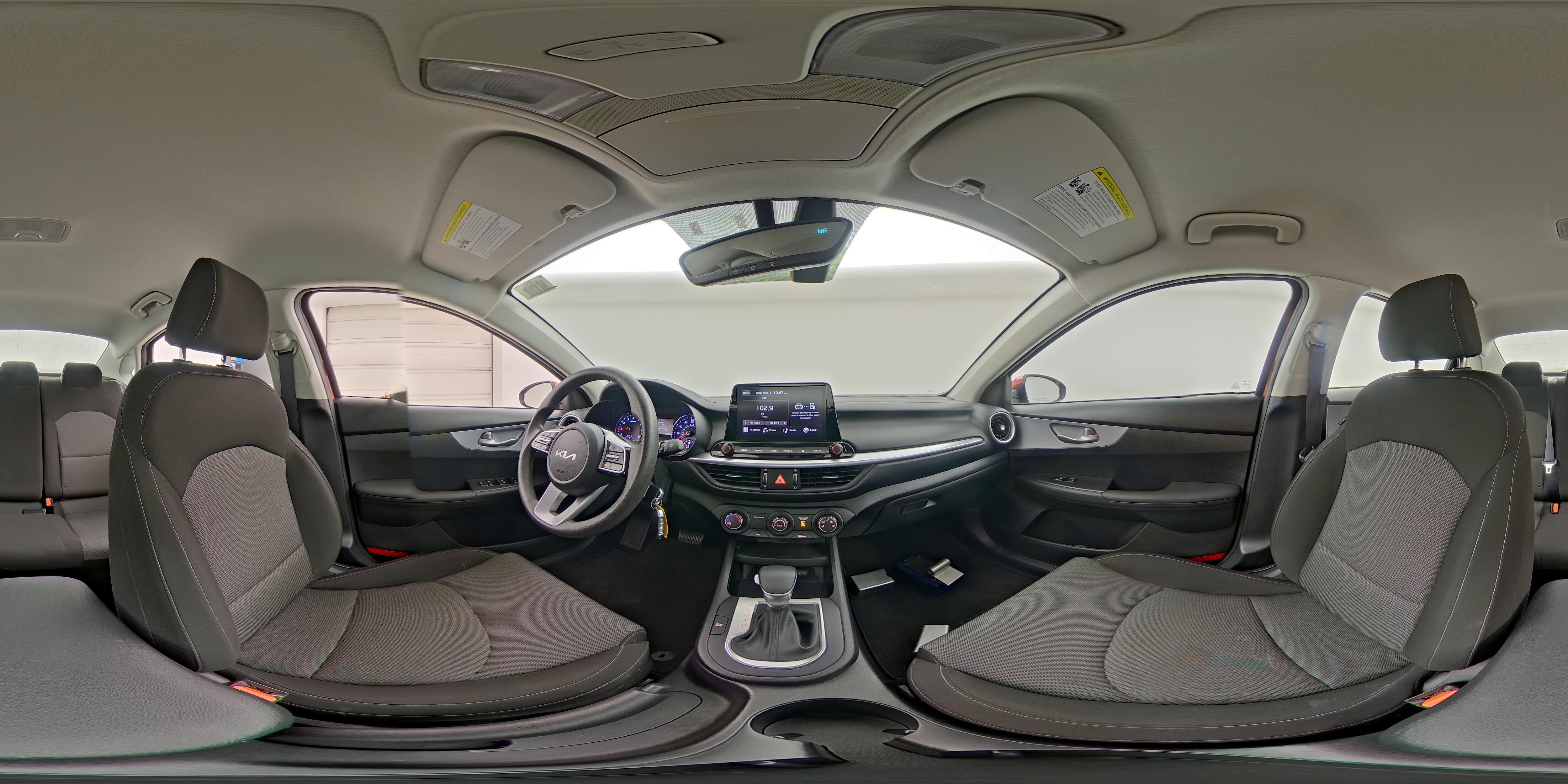 2023 Kia Forte LXS - Photo 24
