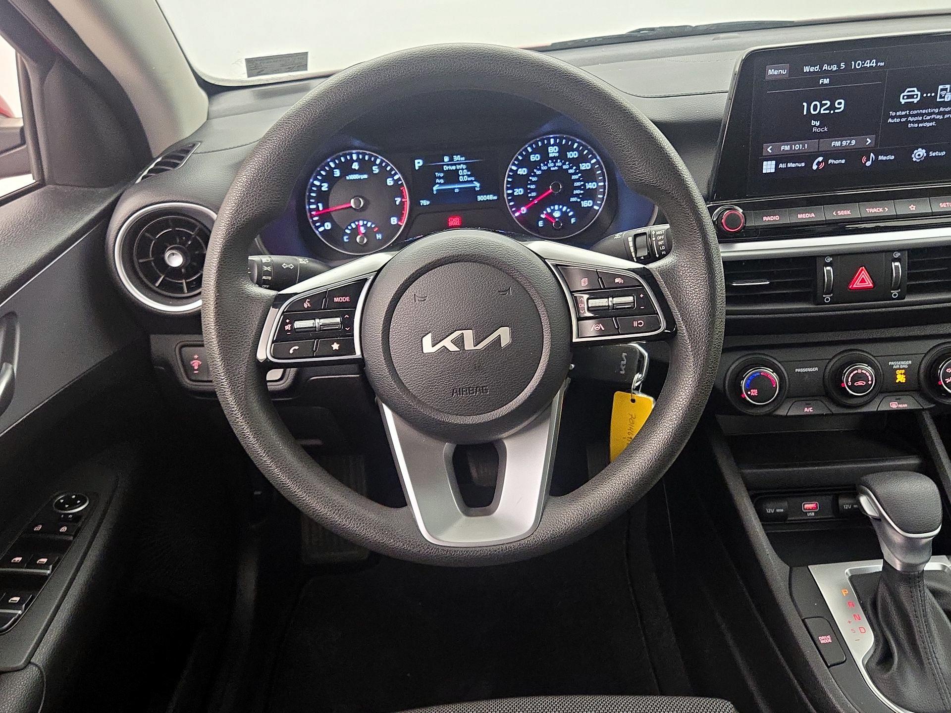 Thumbnail: 2023 Kia Forte - 10