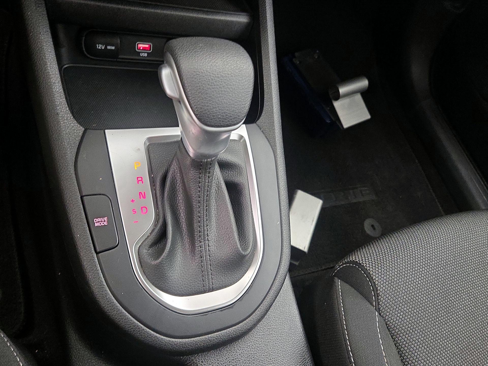 Thumbnail: 2023 Kia Forte - 17
