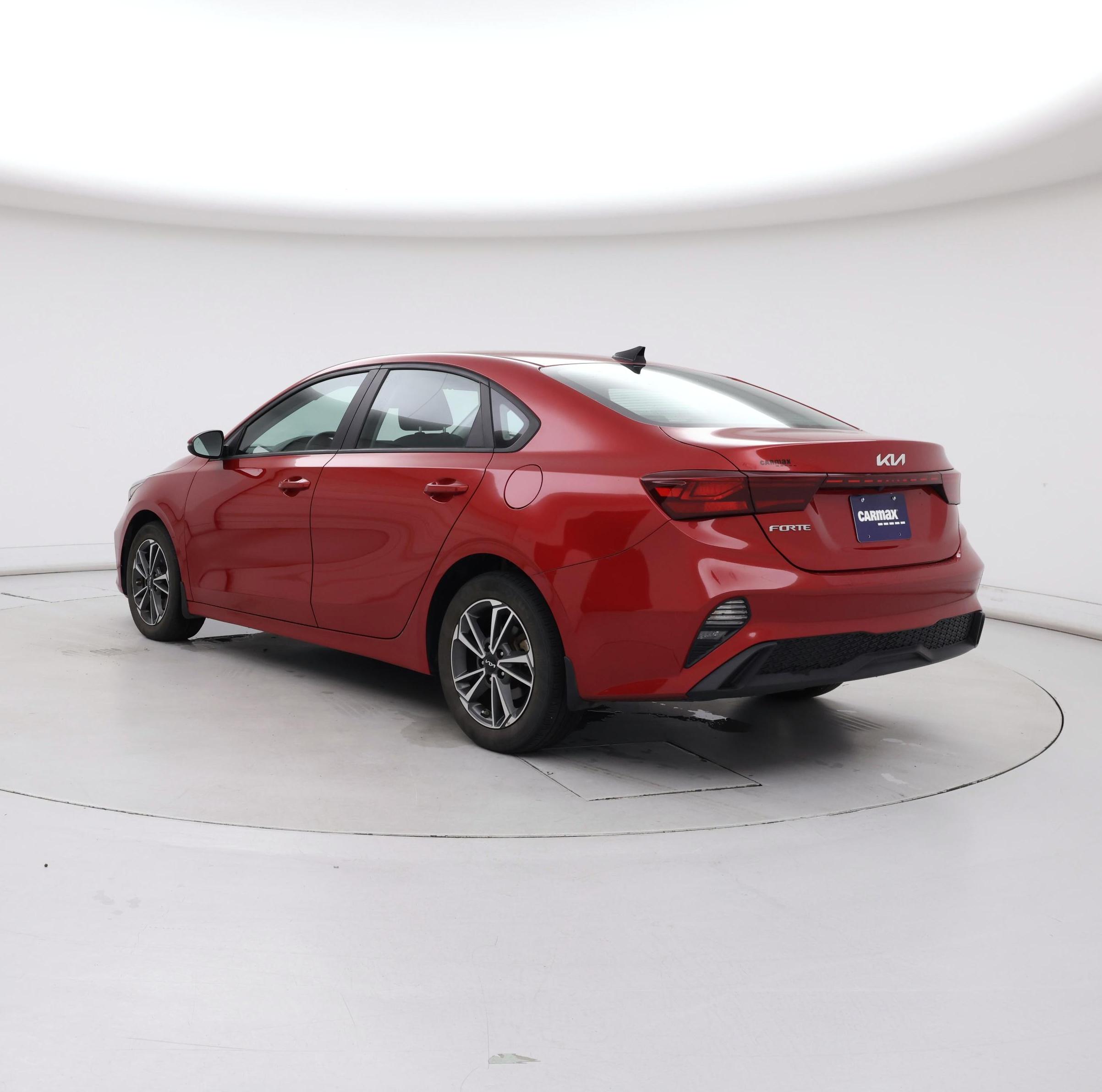 Thumbnail: 2023 Kia Forte - 2