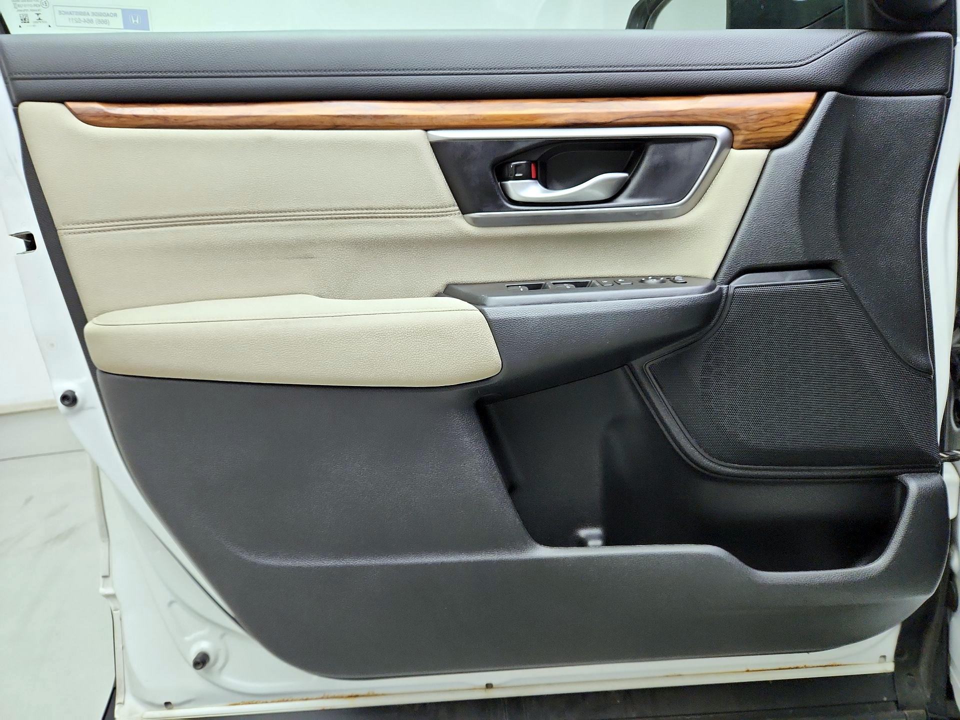 Thumbnail: 2019 Honda CR-V - 10