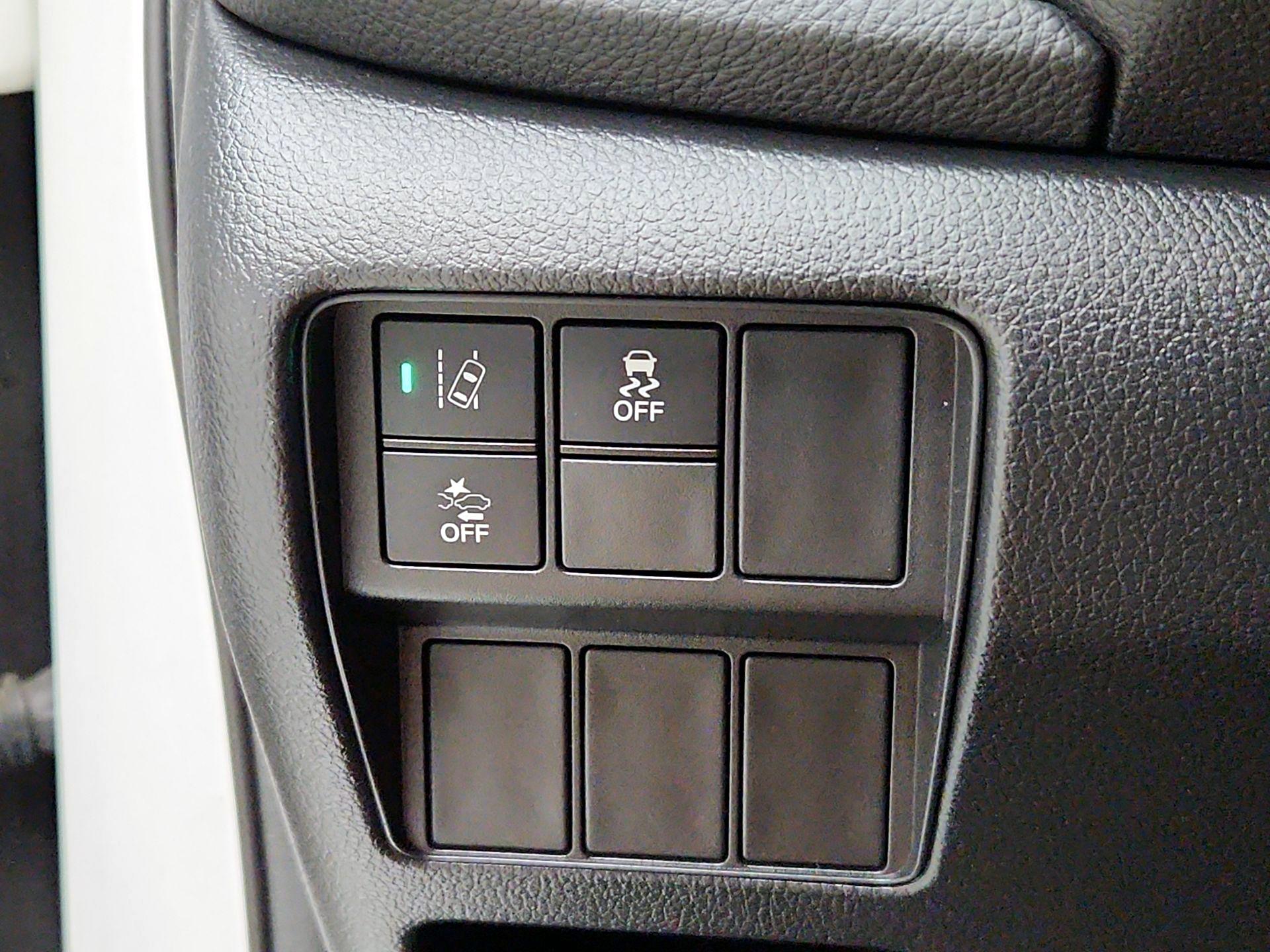 Thumbnail: 2019 Honda CR-V - 11