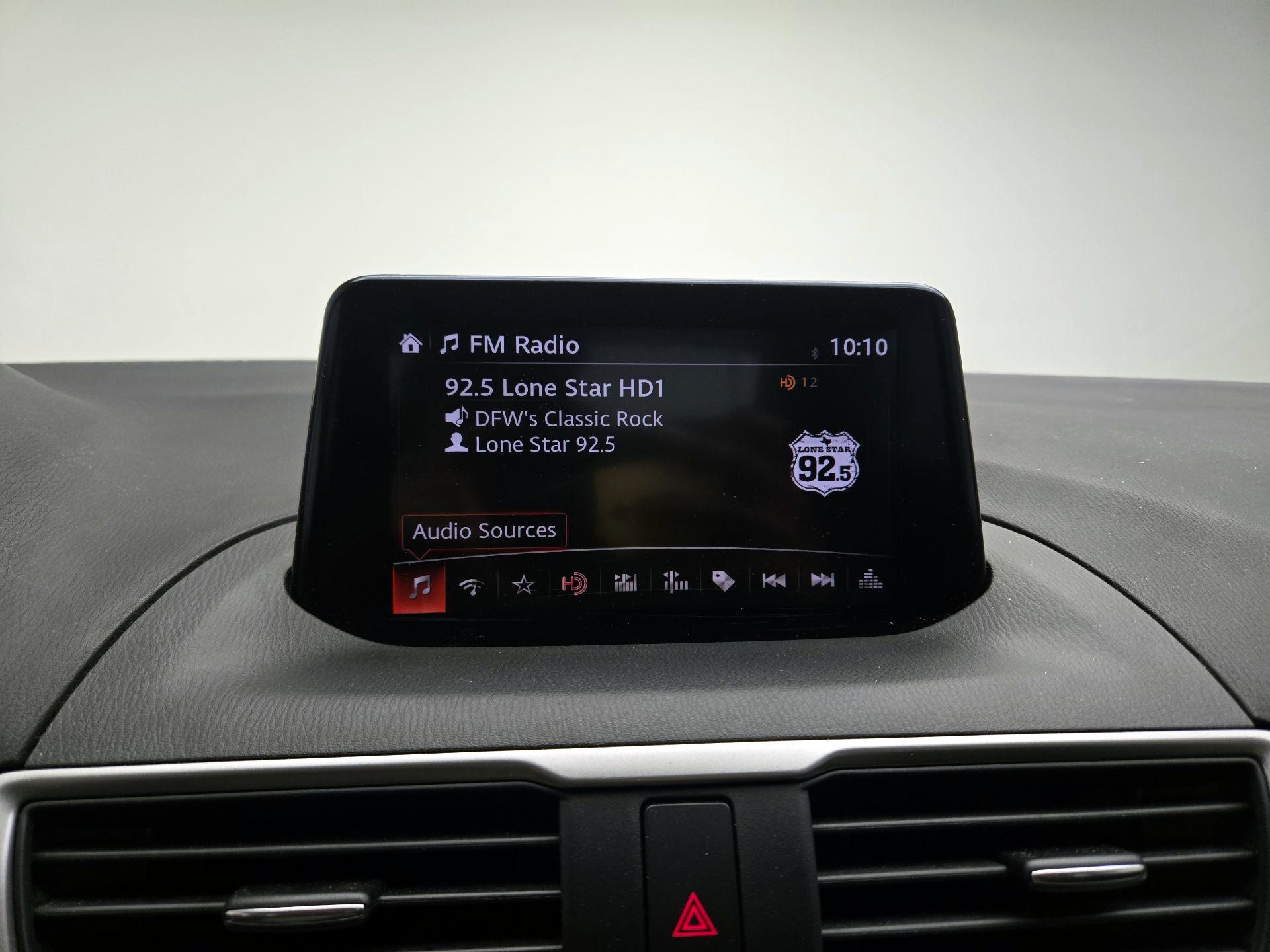 Thumbnail: 2017 Mazda Mazda3 - 13