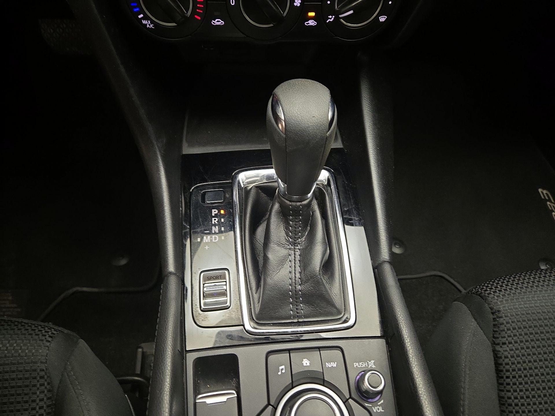 Thumbnail: 2017 Mazda Mazda3 - 15