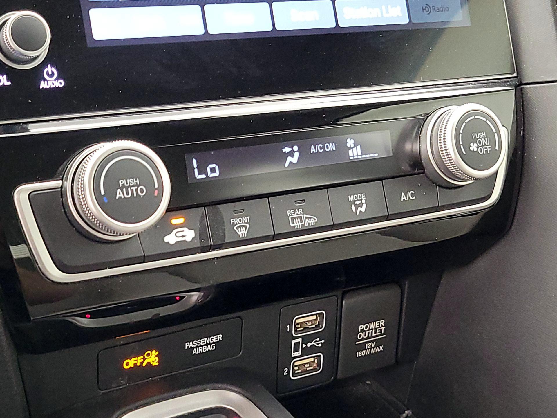 Thumbnail: 2019 Honda Insight - 14