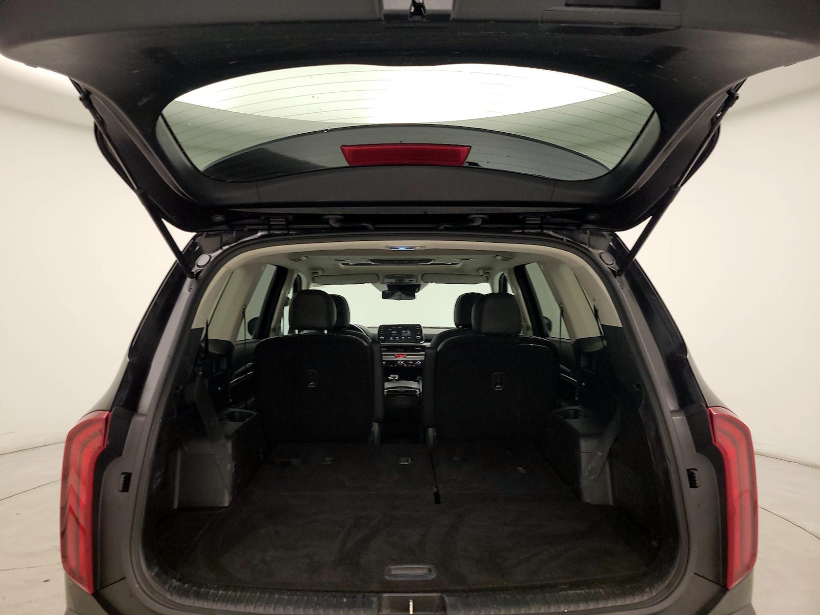 2021 Kia Telluride S - Photo 23