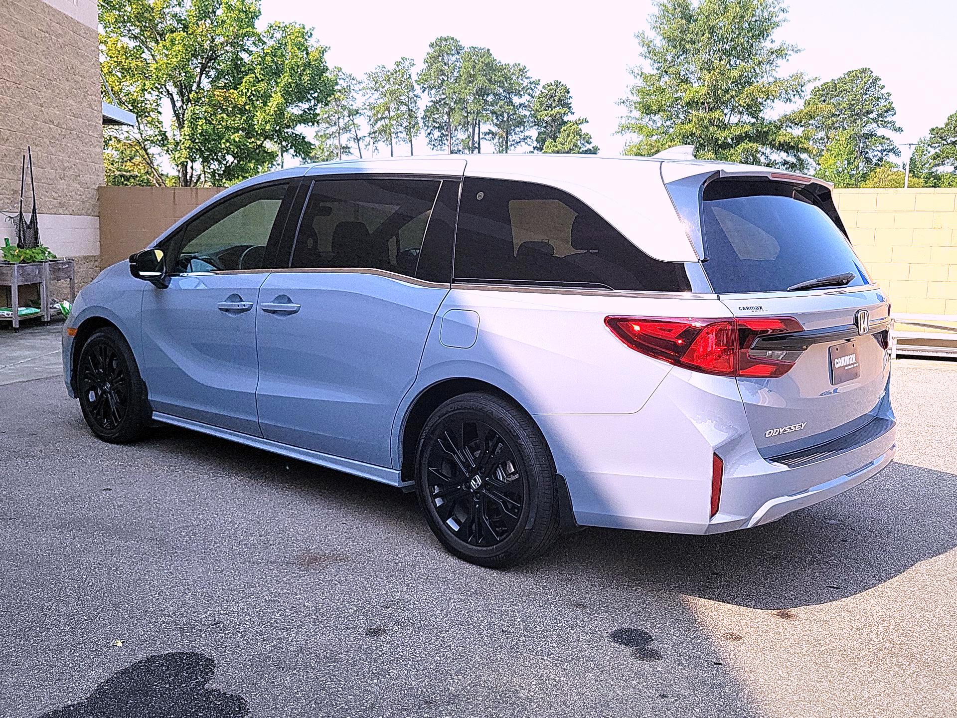 Thumbnail: 2025 Honda Odyssey - 7