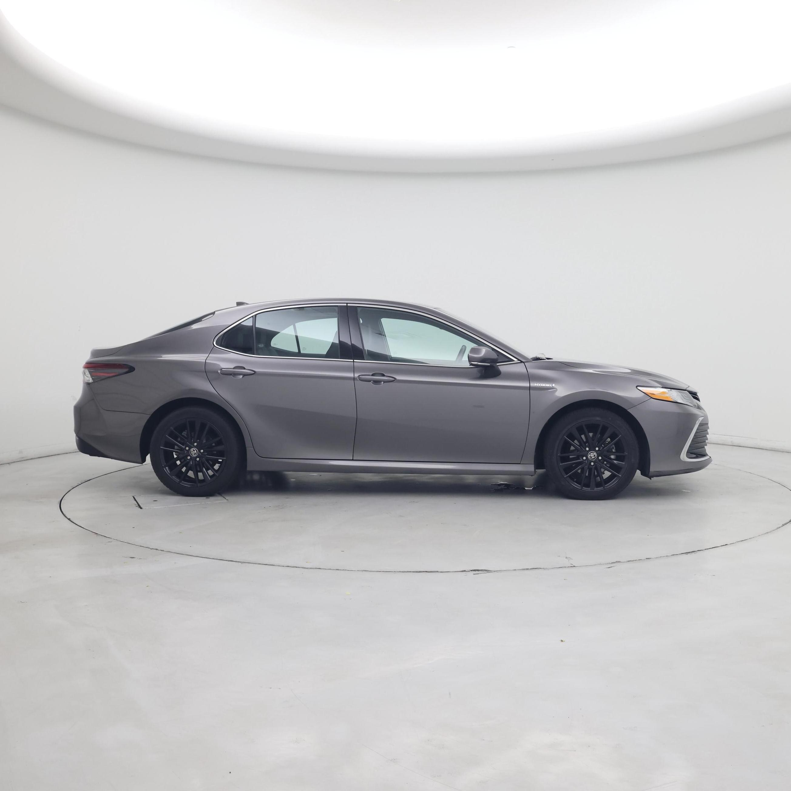 Thumbnail: 2021 Toyota Camry - 7