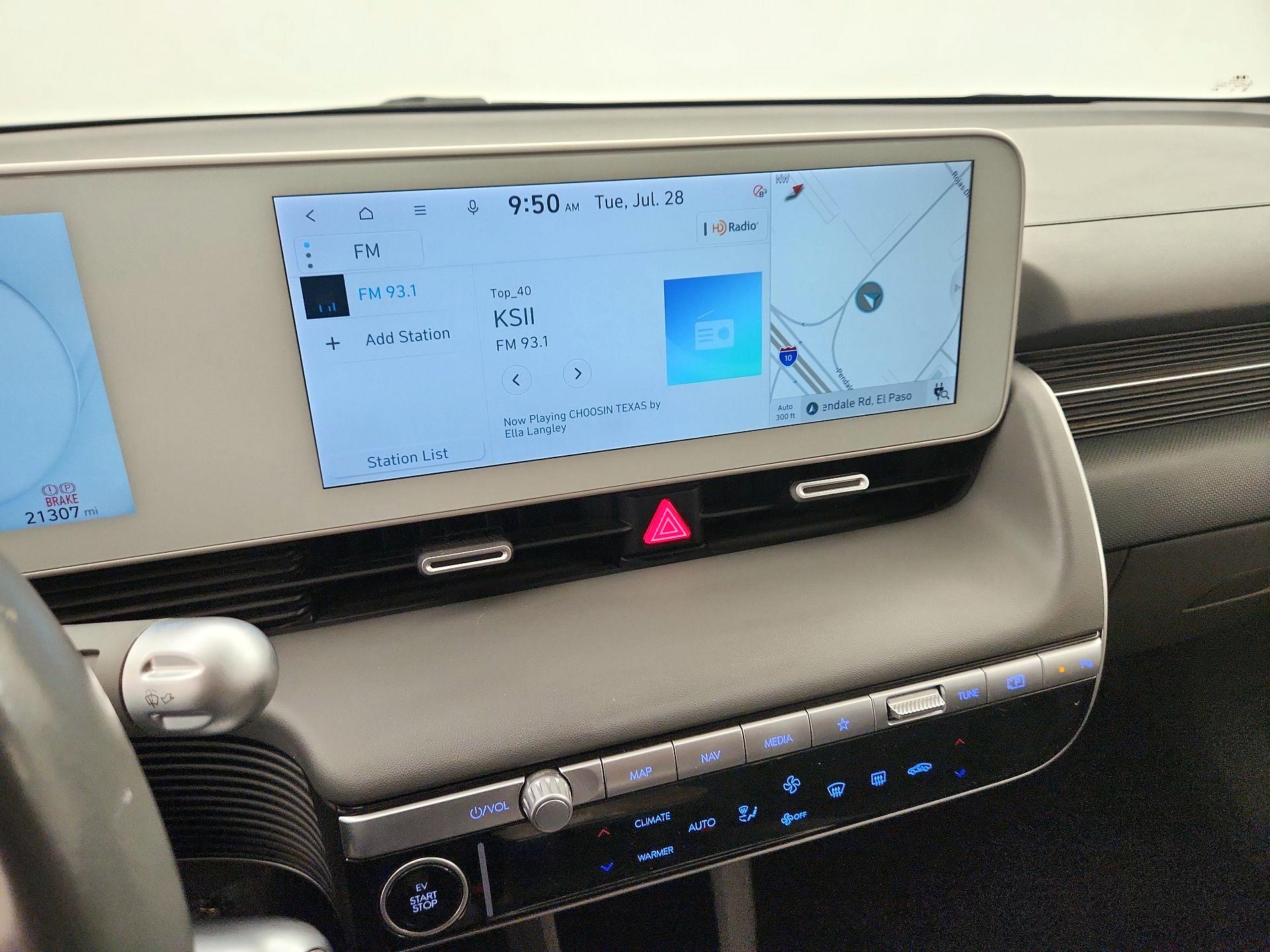 Thumbnail: 2022 Hyundai Ioniq 5 - 16