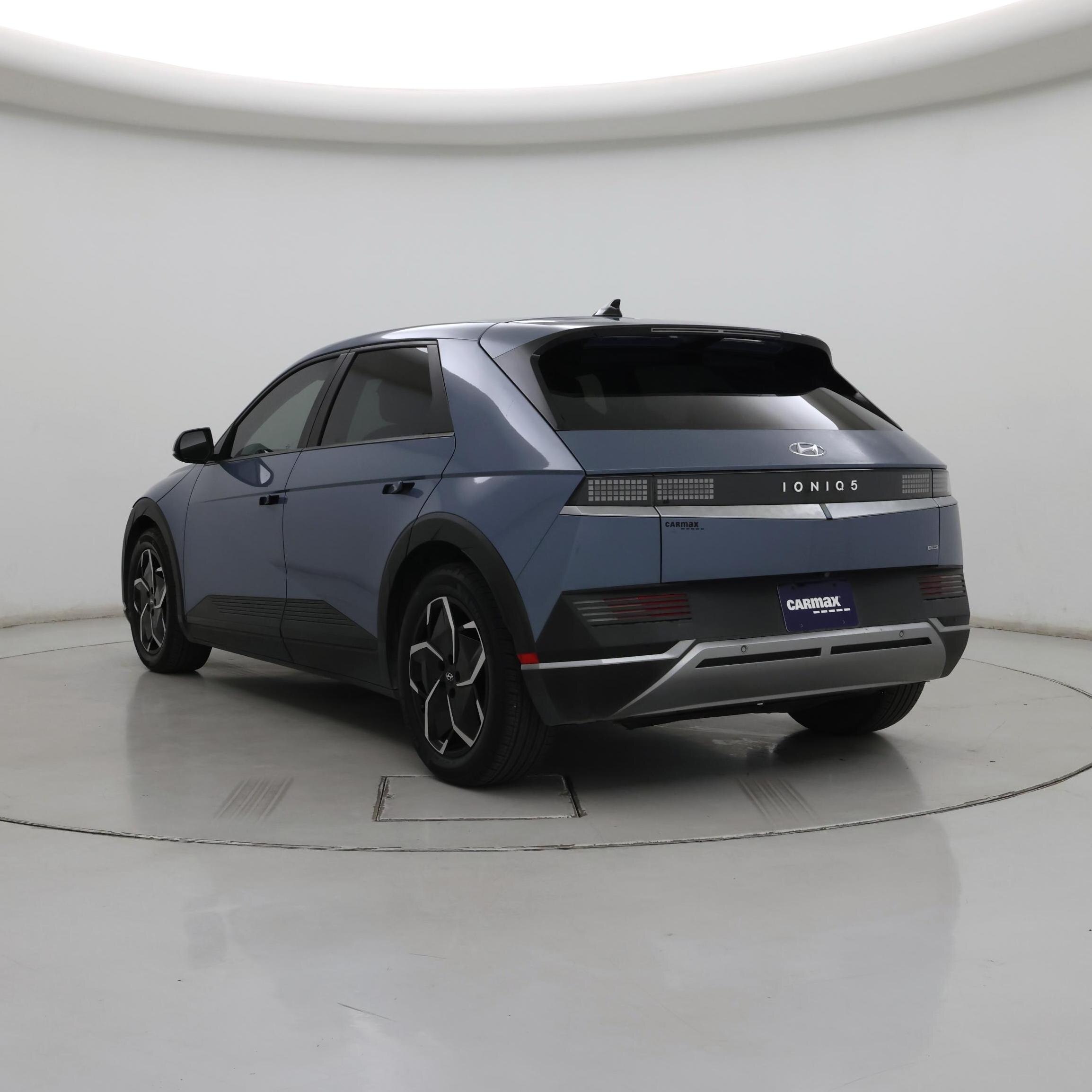 Thumbnail: 2022 Hyundai Ioniq 5 - 2