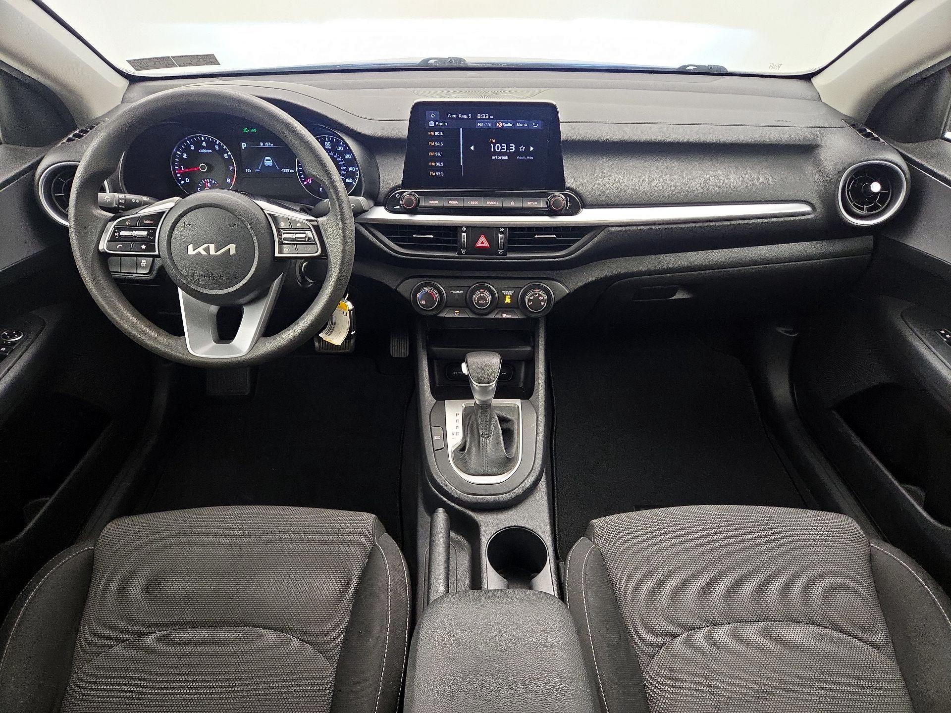 Thumbnail: 2022 Kia Forte - 9