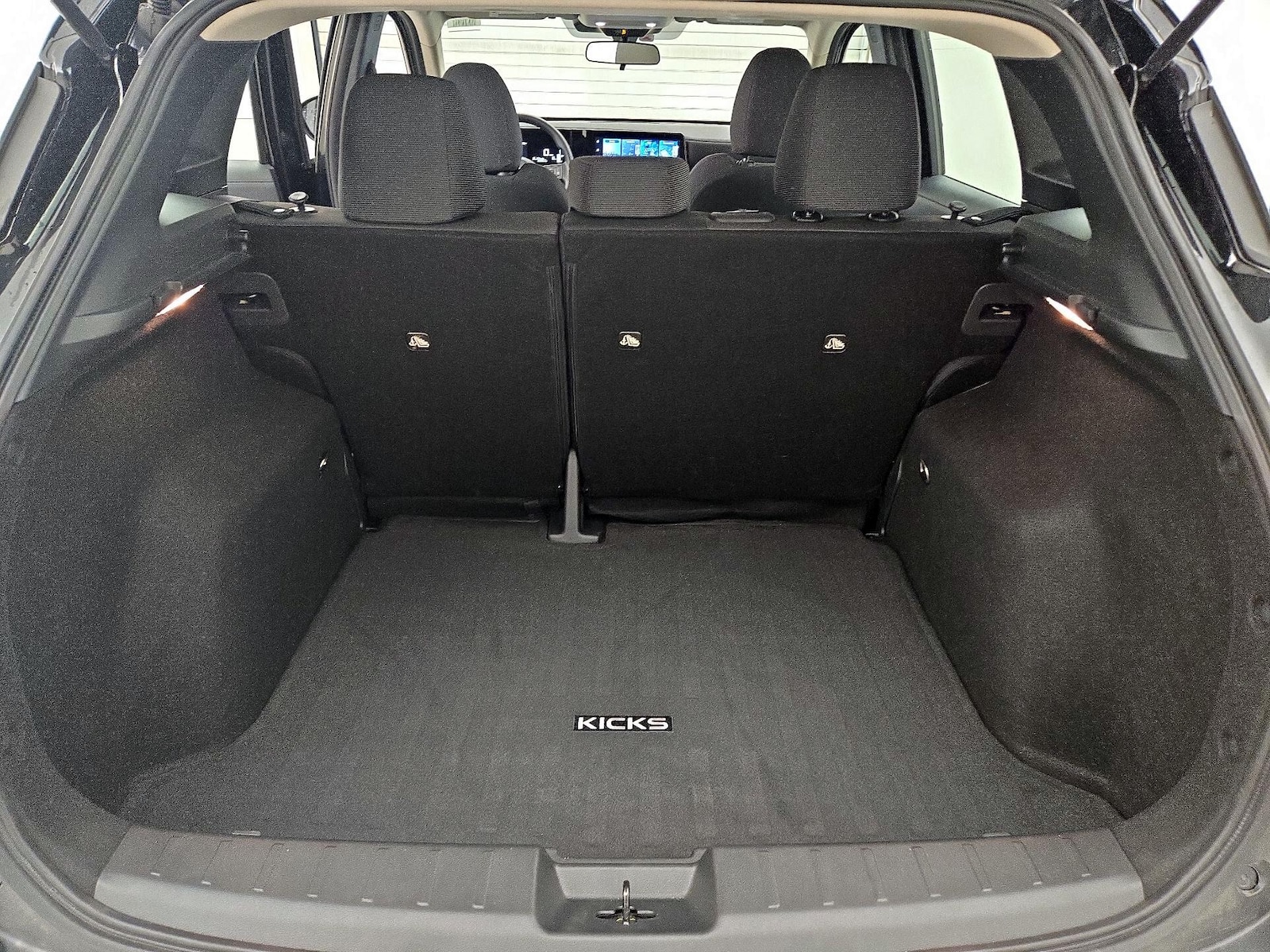 2026 Nissan KICKS S - Photo 21
