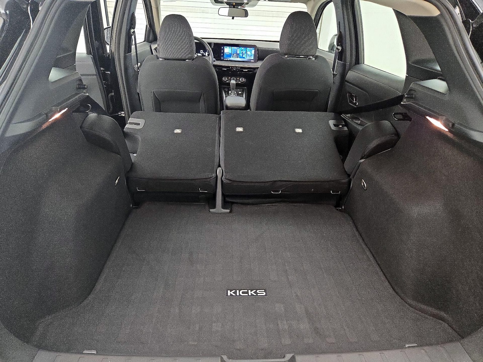 2026 Nissan KICKS S - Photo 22