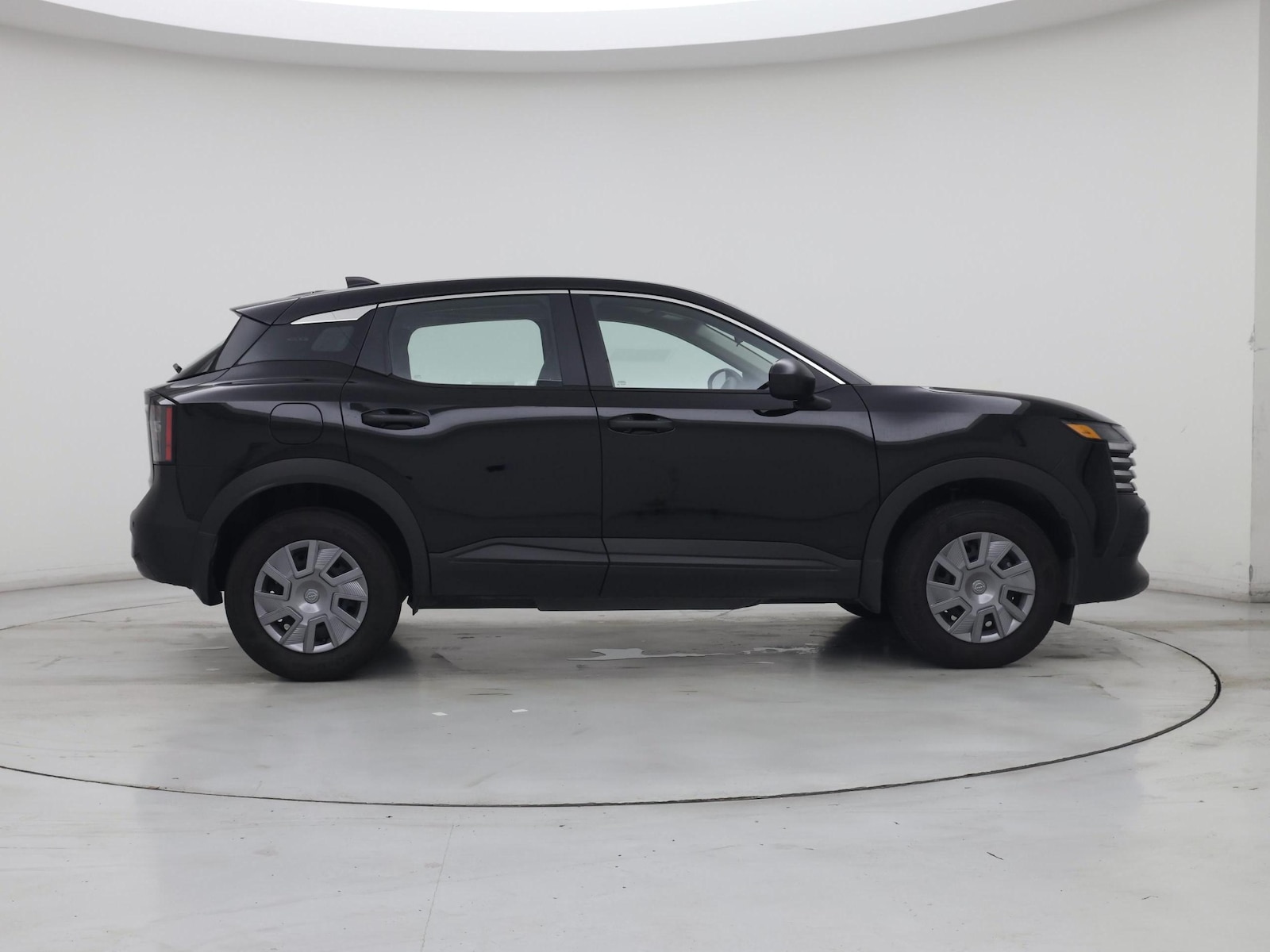 2026 Nissan KICKS S - Photo 8