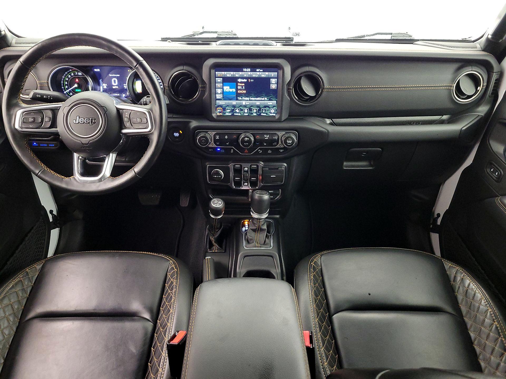 Thumbnail: 2022 Jeep Wrangler - 9